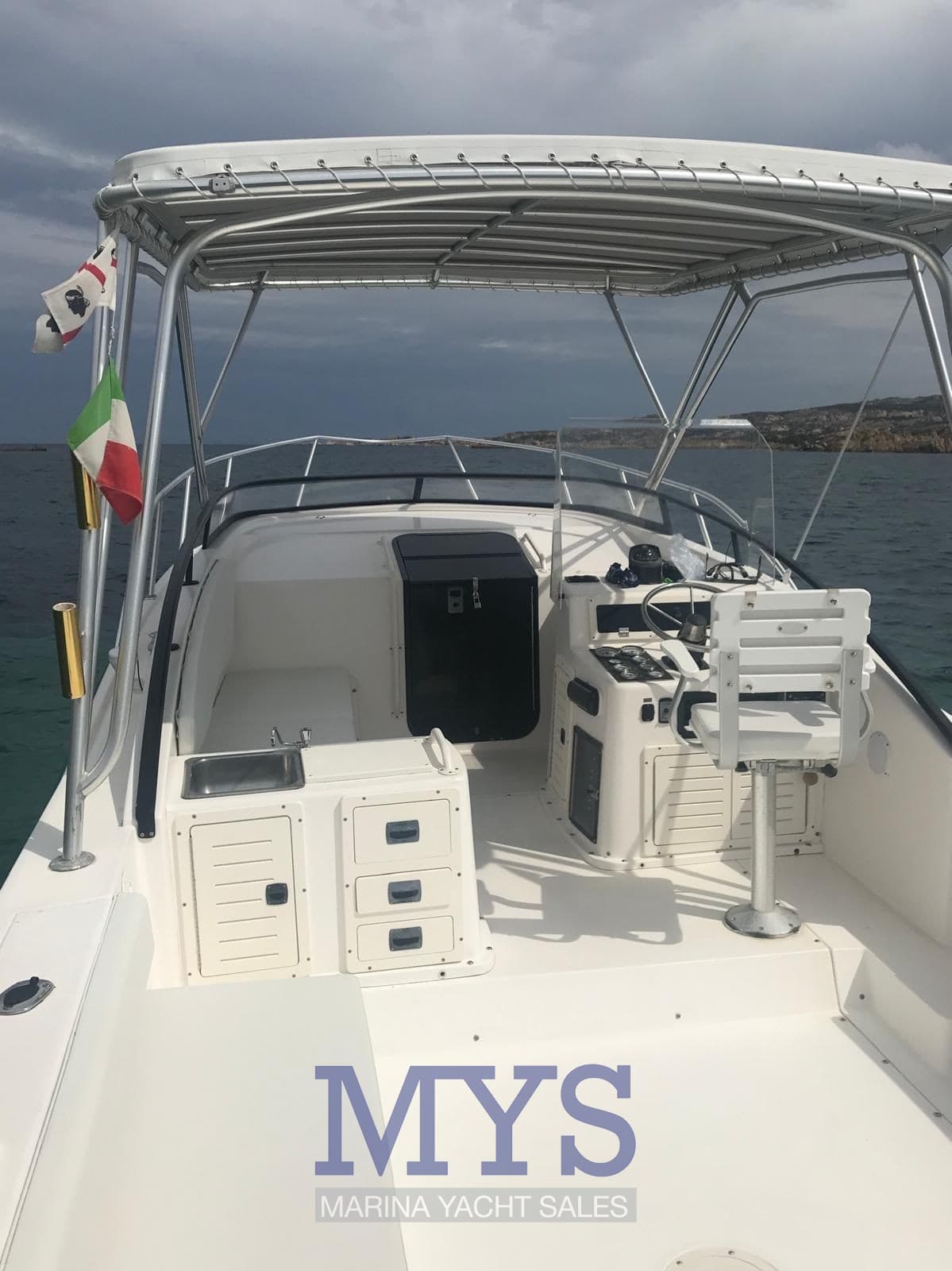 Mako Marine MAKO 295 usato - foto hero 10