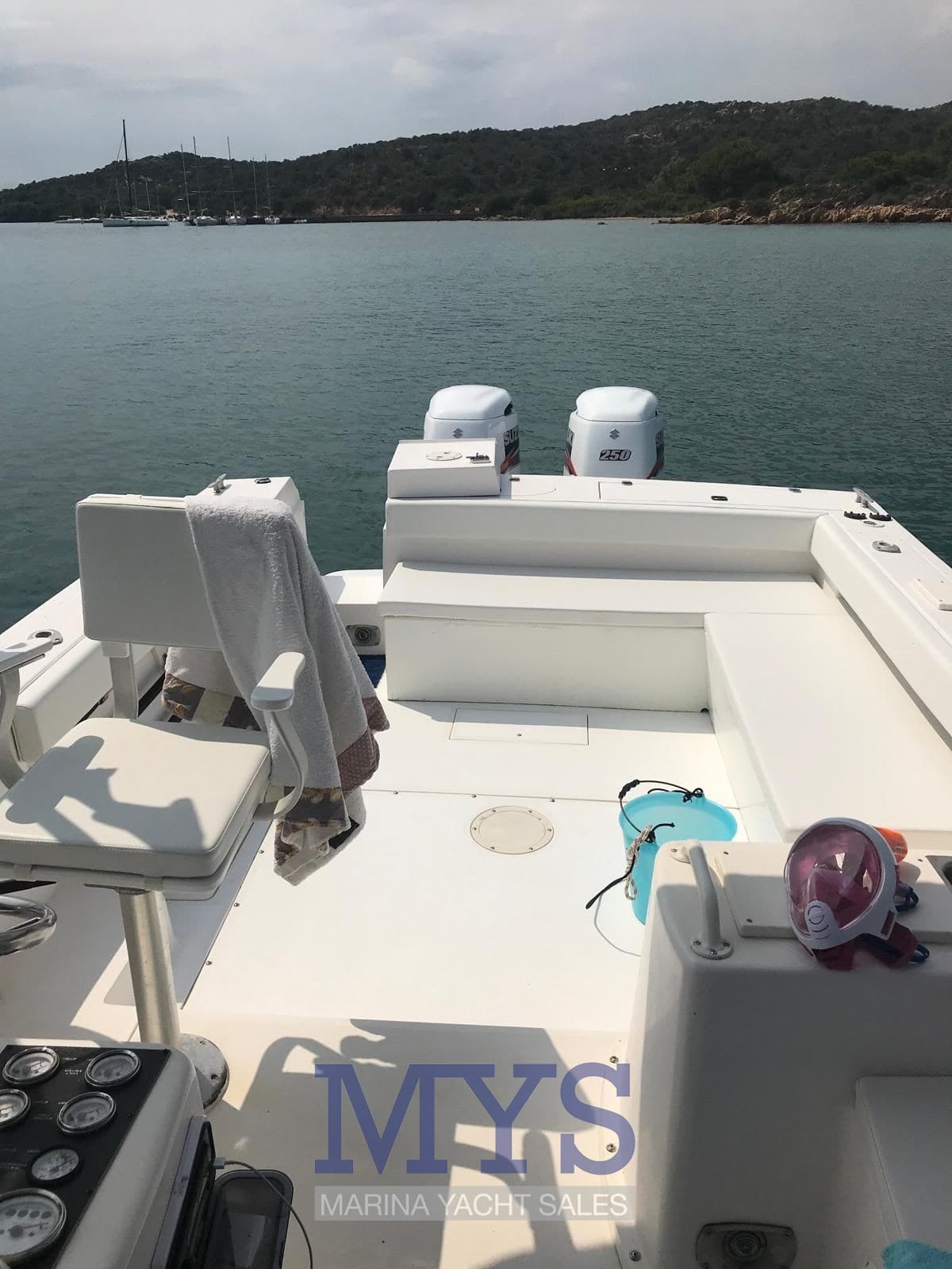 Mako Marine MAKO 295 usato - foto hero 12