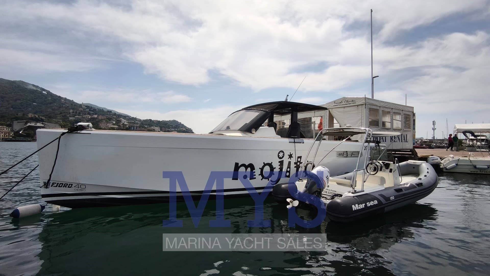 Fjord 40 Open - Deck View Fjord 40 Open - Deck View