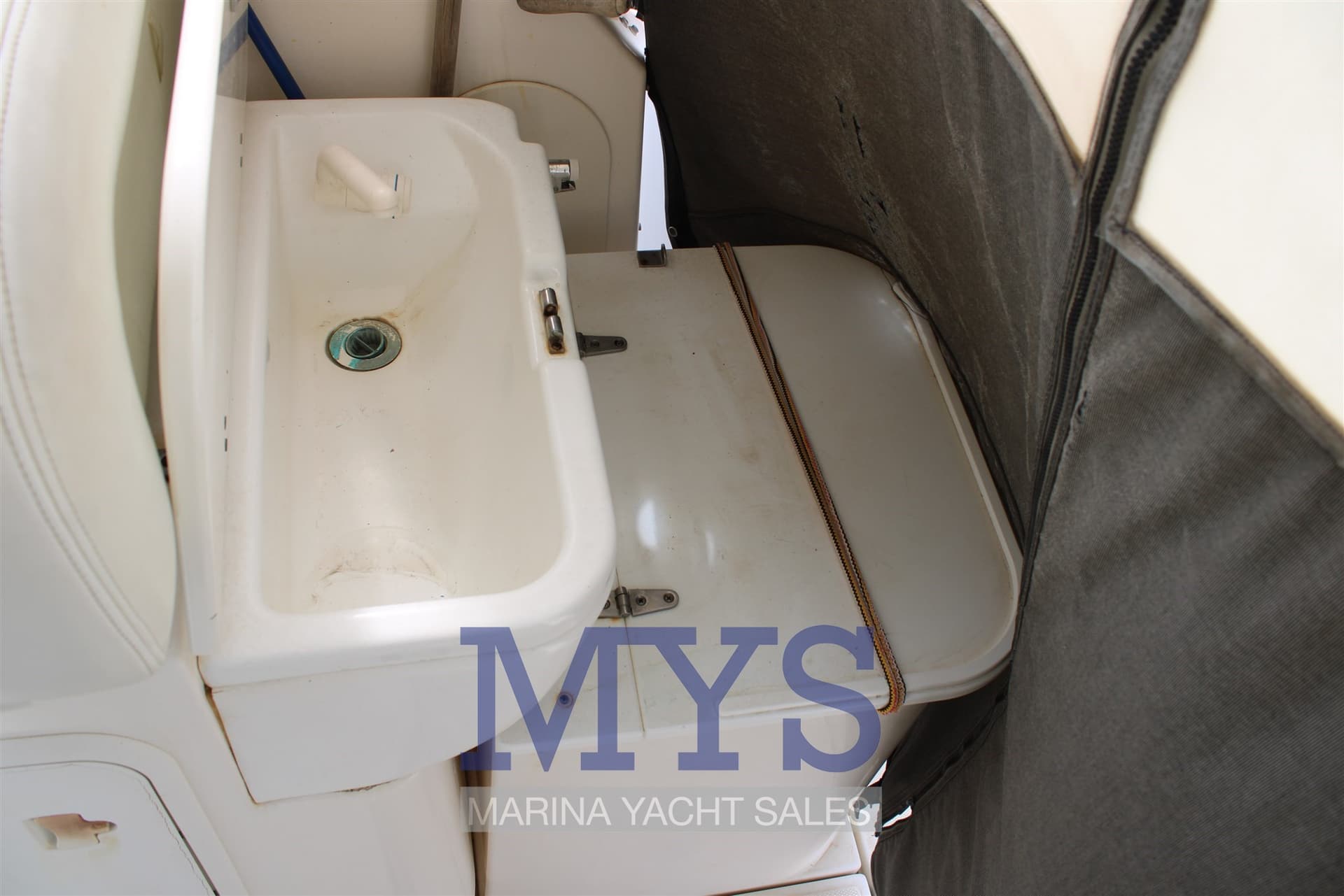 Wellcraft Marine 290 Coastal FB usato - foto hero 10