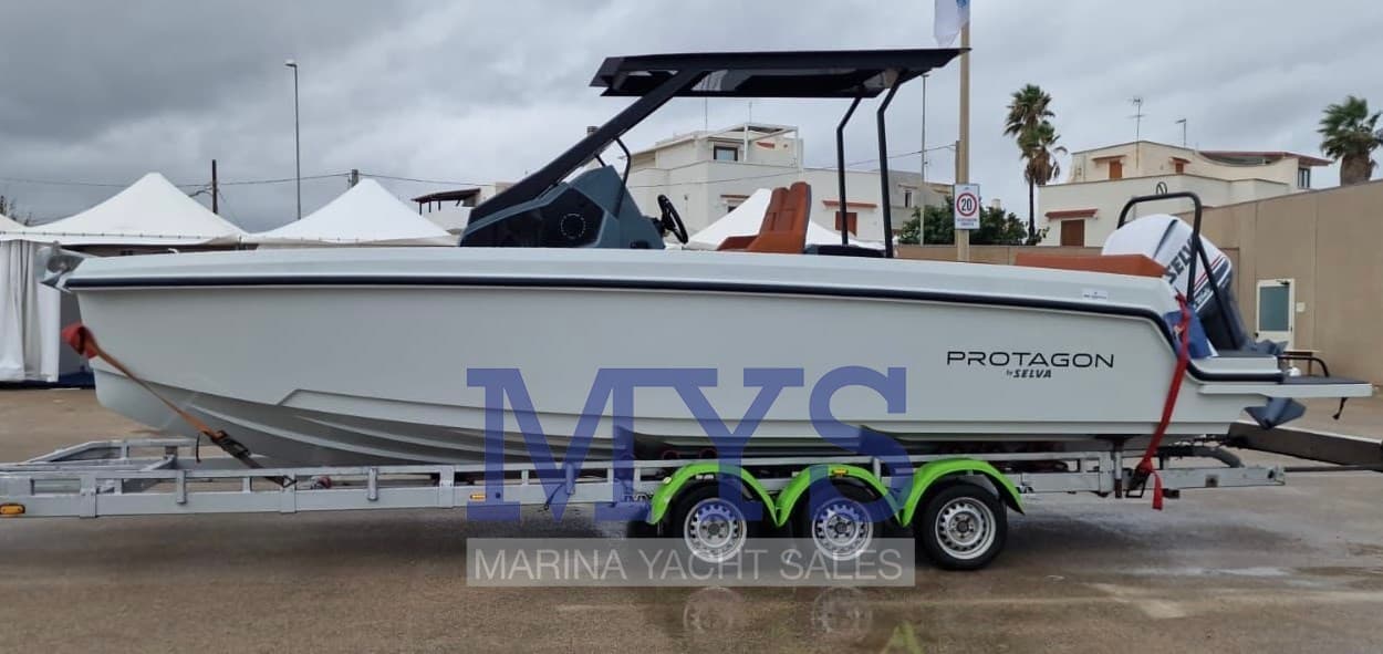 Protagon Yachts 25 - Detail View 1 Protagon Yachts 25 - Detail View 1