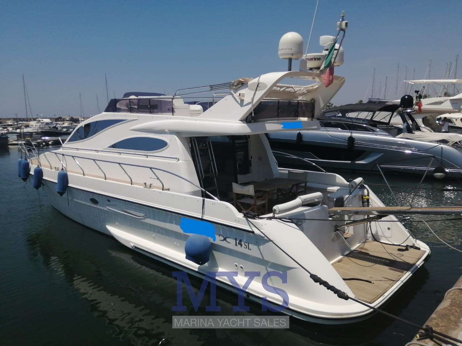 Dellapasqua Dc 14 Sl Flying Bridge - Detail View 1 Dellapasqua Dc 14 Sl Flying Bridge - Detail View 1