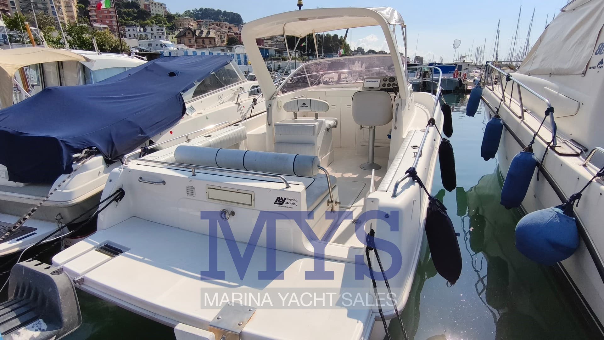 Faeton 730 Sport - Detail View 1 Faeton 730 Sport - Detail View 1