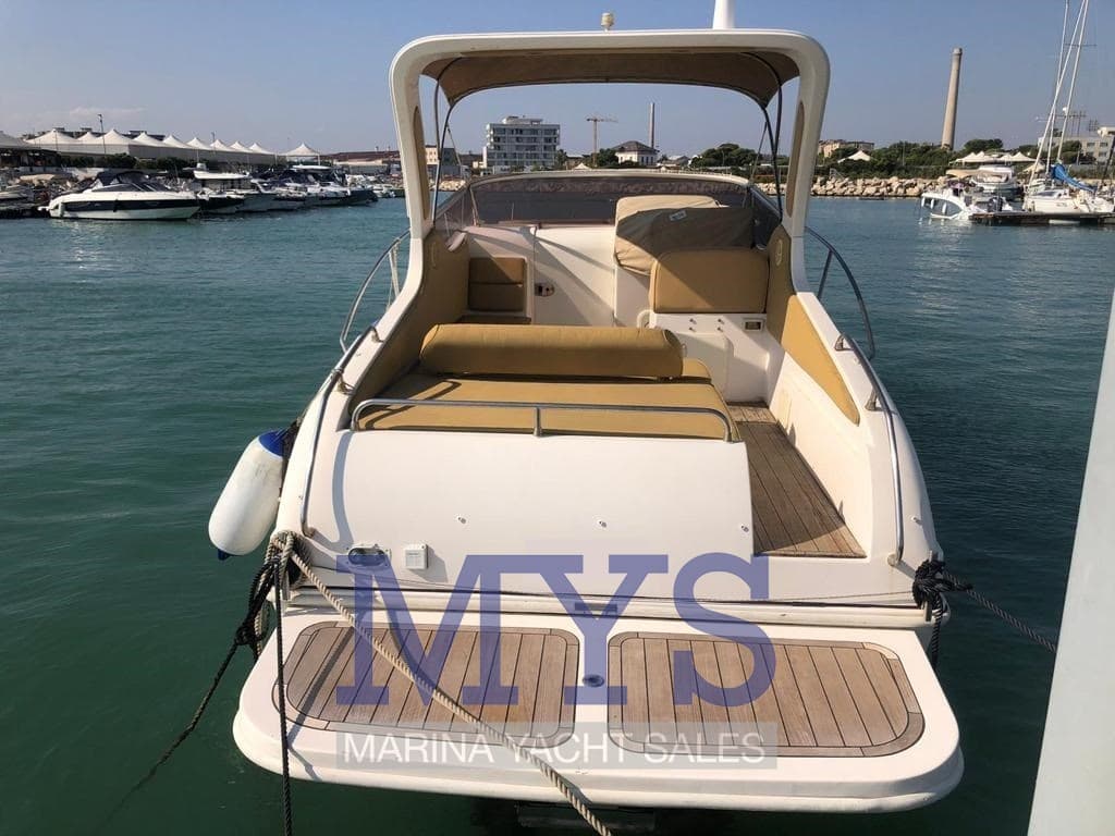 Manò Marine 24,50 Cabin - Interior View Manò Marine 24,50 Cabin - Interior View