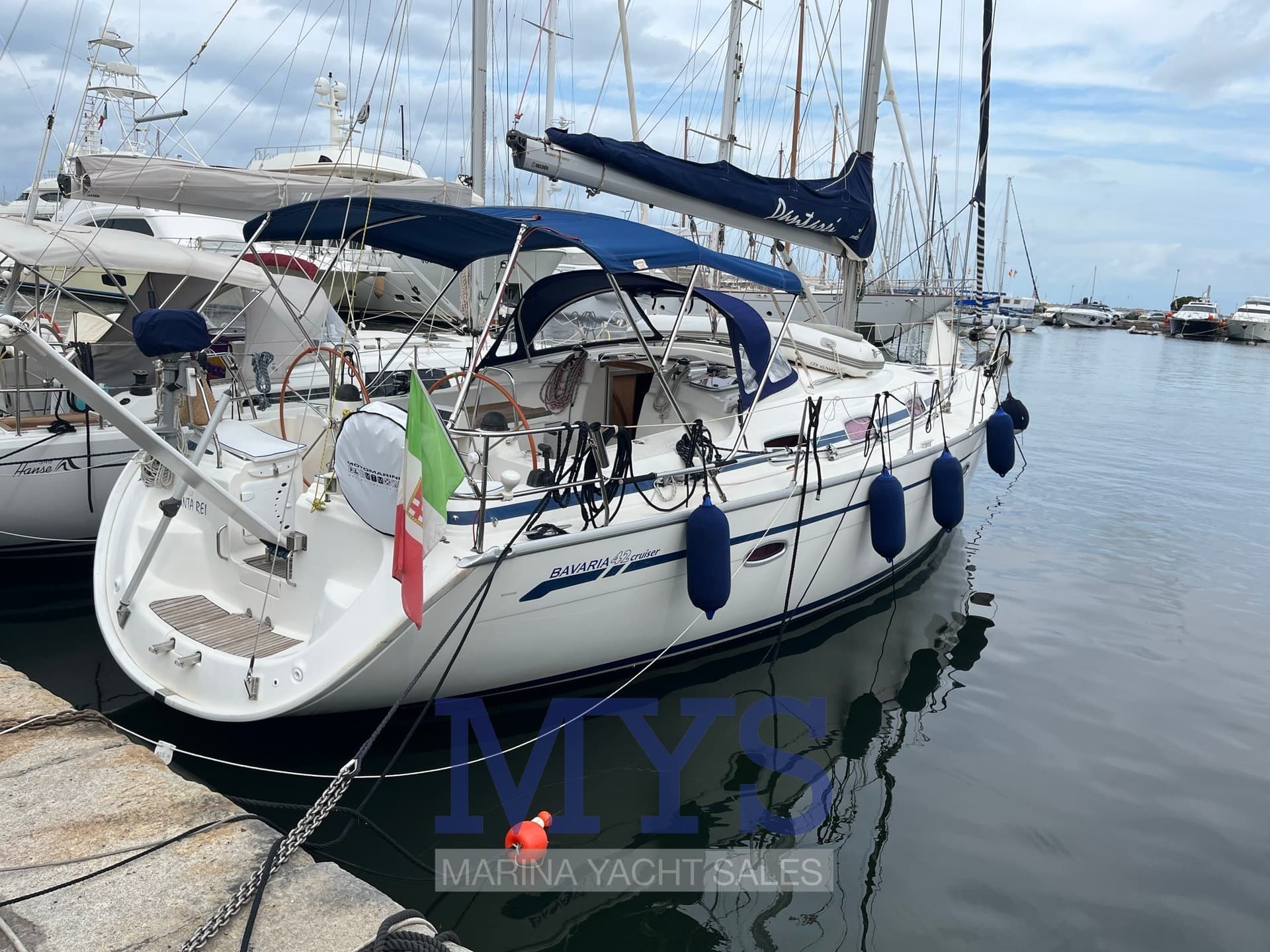 Bavaria Bavaria 42 Cruiser - Detail View 1 Bavaria Bavaria 42 Cruiser - Detail View 1