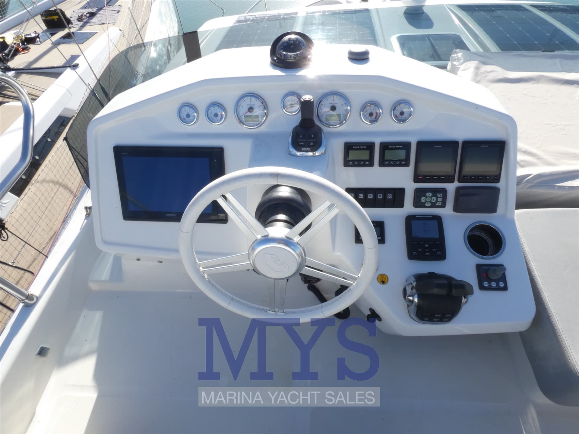 Cranchi T 43 - Interior View Cranchi T 43 - Interior View