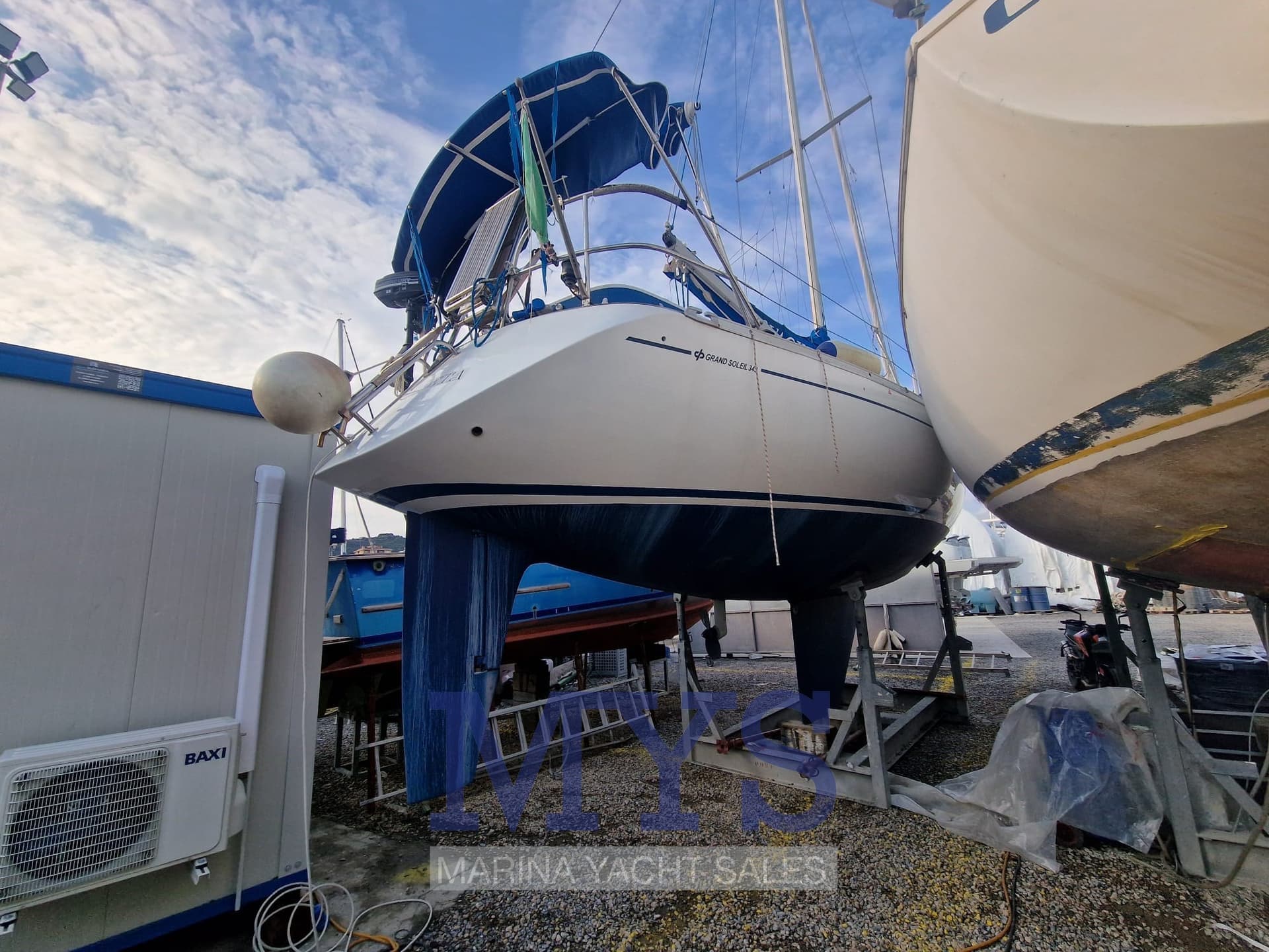 Cantiere del Pardo Grand Soleil 343 - Detail View 1 Cantiere del Pardo Grand Soleil 343 - Detail View 1