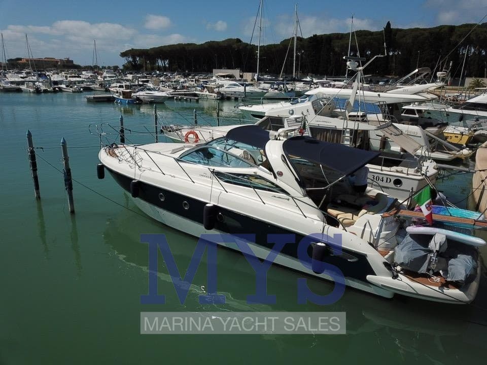 Cranchi Mediterranee 43 - Detail View 1 Cranchi Mediterranee 43 - Detail View 1