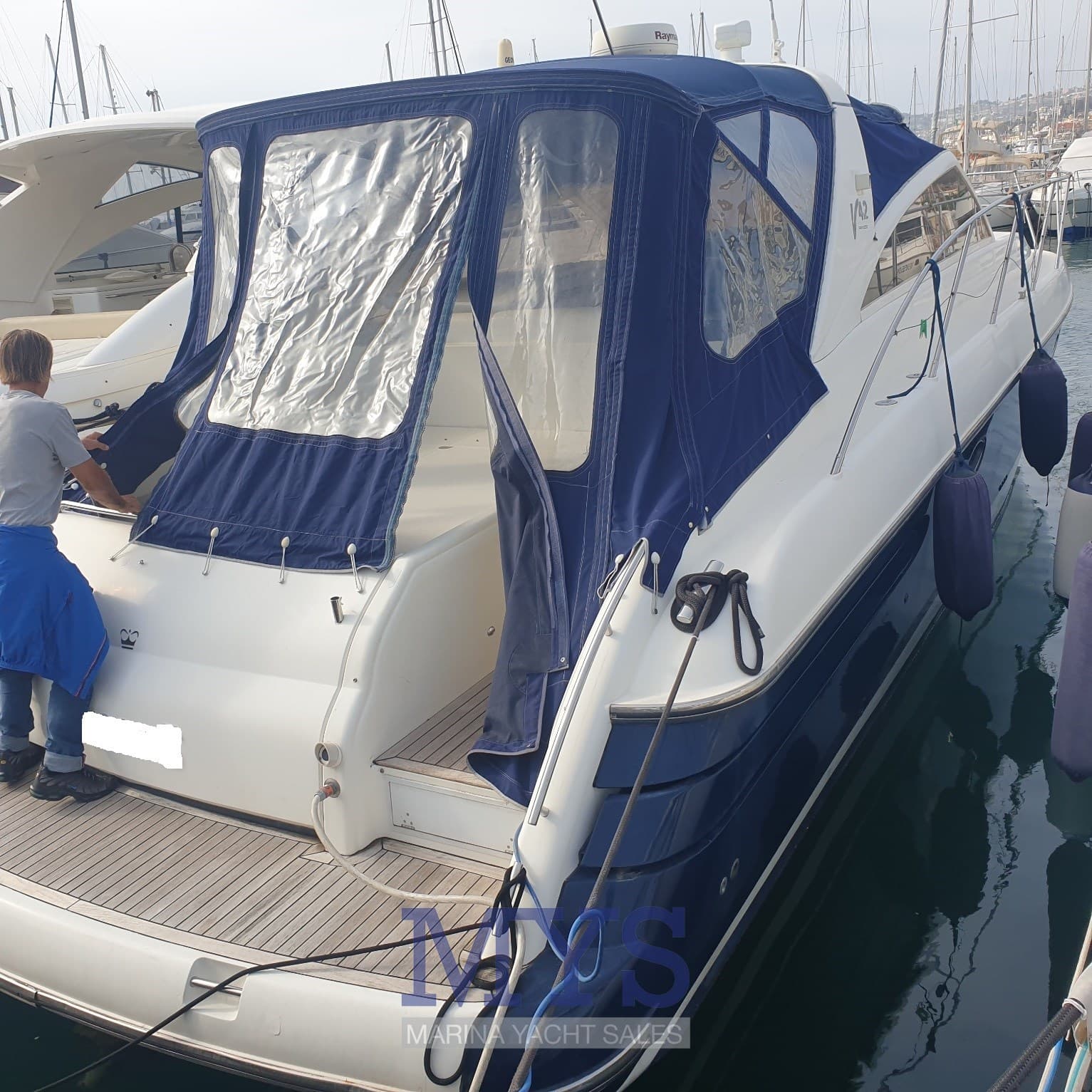 Princess Yachts V 42 - Main View Princess Yachts V 42 - Main View