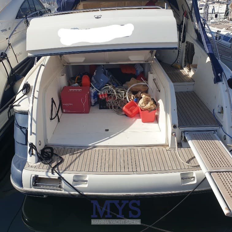 Princess Yachts V 42 - Interior View Princess Yachts V 42 - Interior View