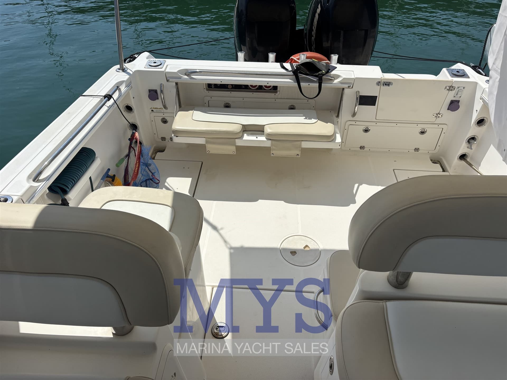 Wellcraft Marine 290 Coastal Fb - Deck View Wellcraft Marine 290 Coastal Fb - Deck View