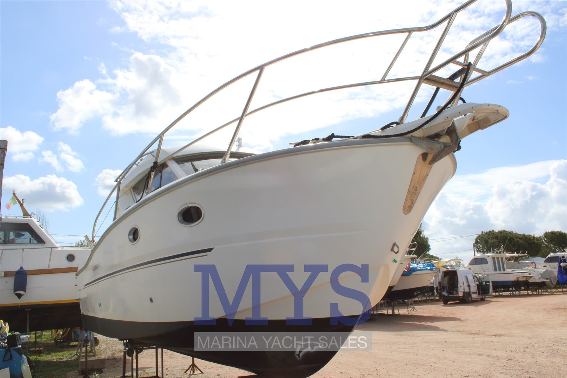 Sessa Marine Dorado 26 - Detail View 1 Sessa Marine Dorado 26 - Detail View 1