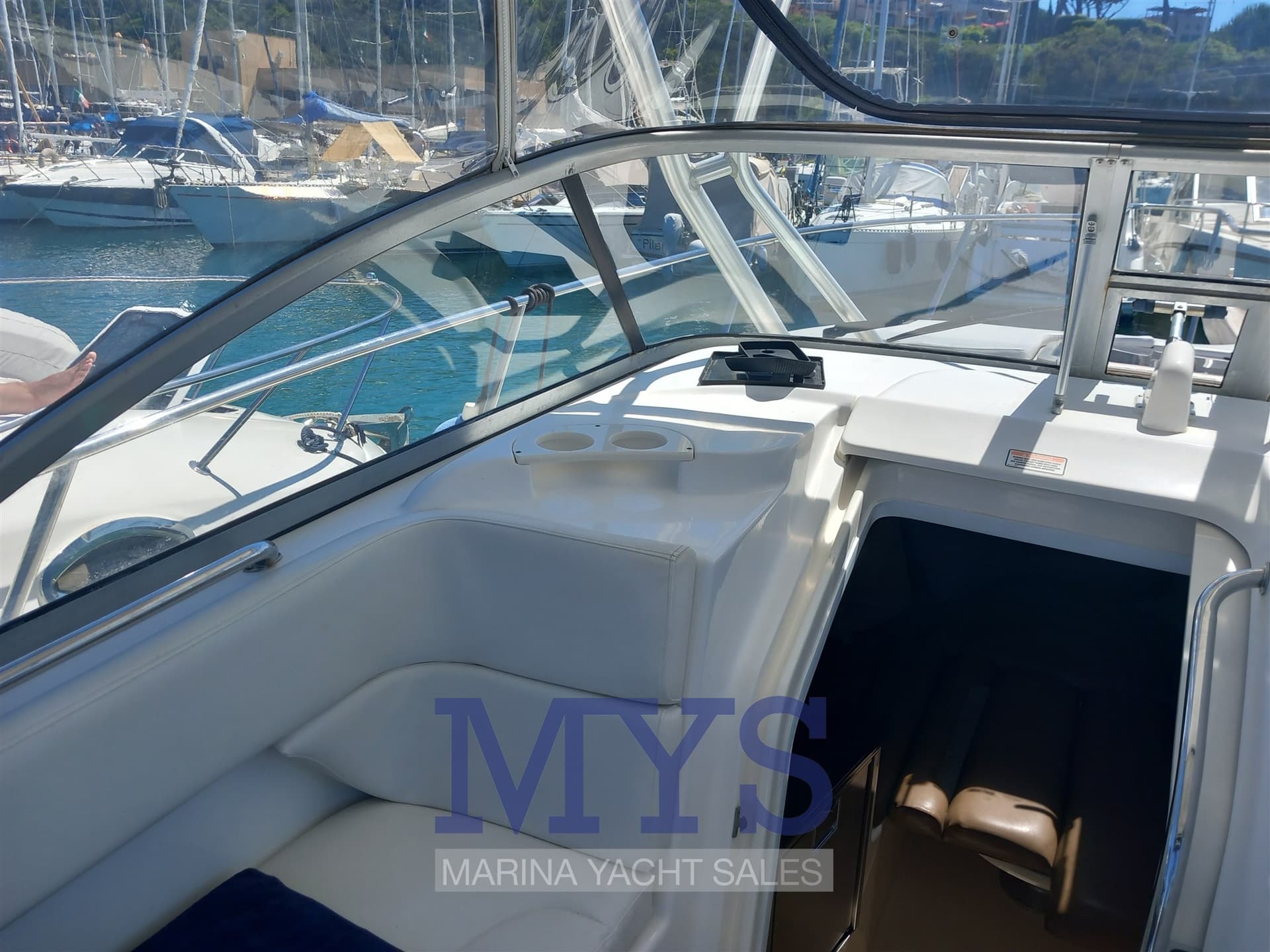 Boston Whaler 285 CONQUEST d'occasion - image hero 8