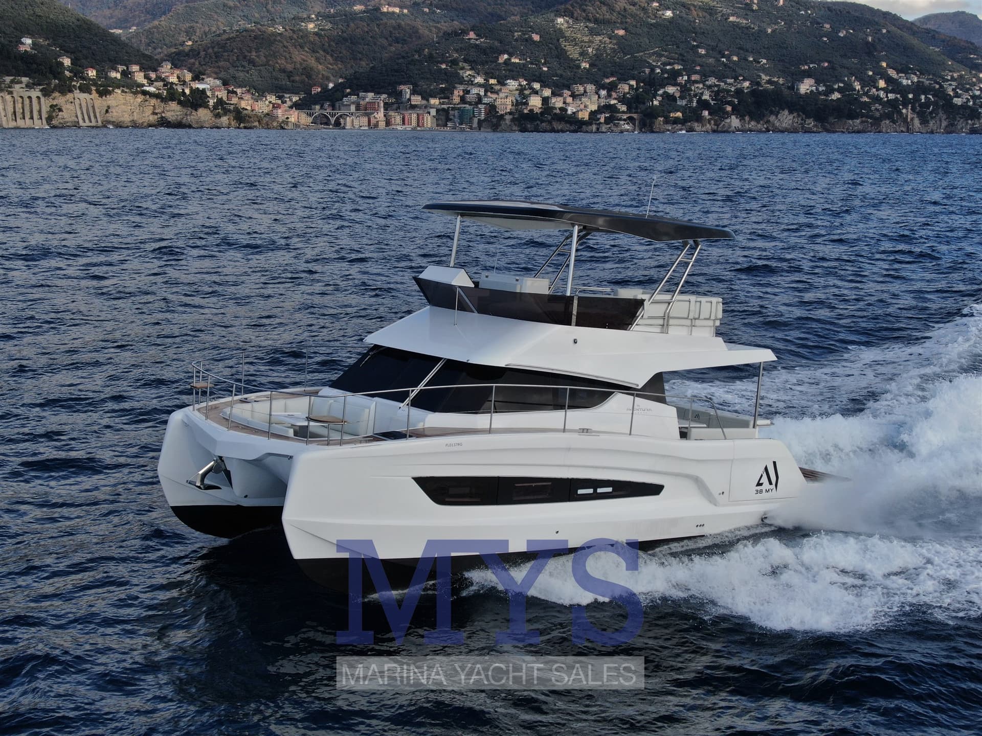 Aventura 38 FLY gebraucht - Hauptansicht