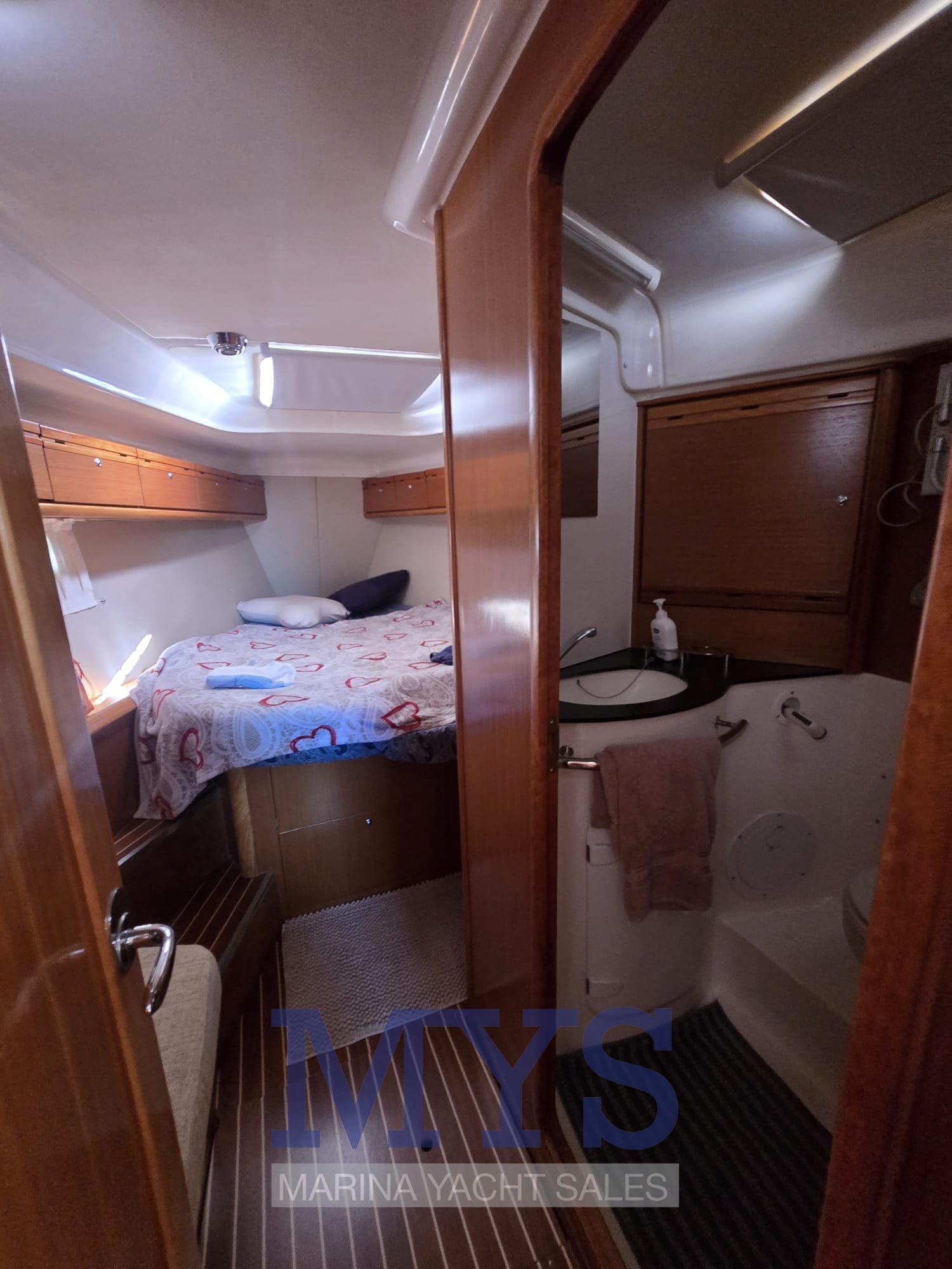 Bavaria 40 Cruiser usato - foto hero 15