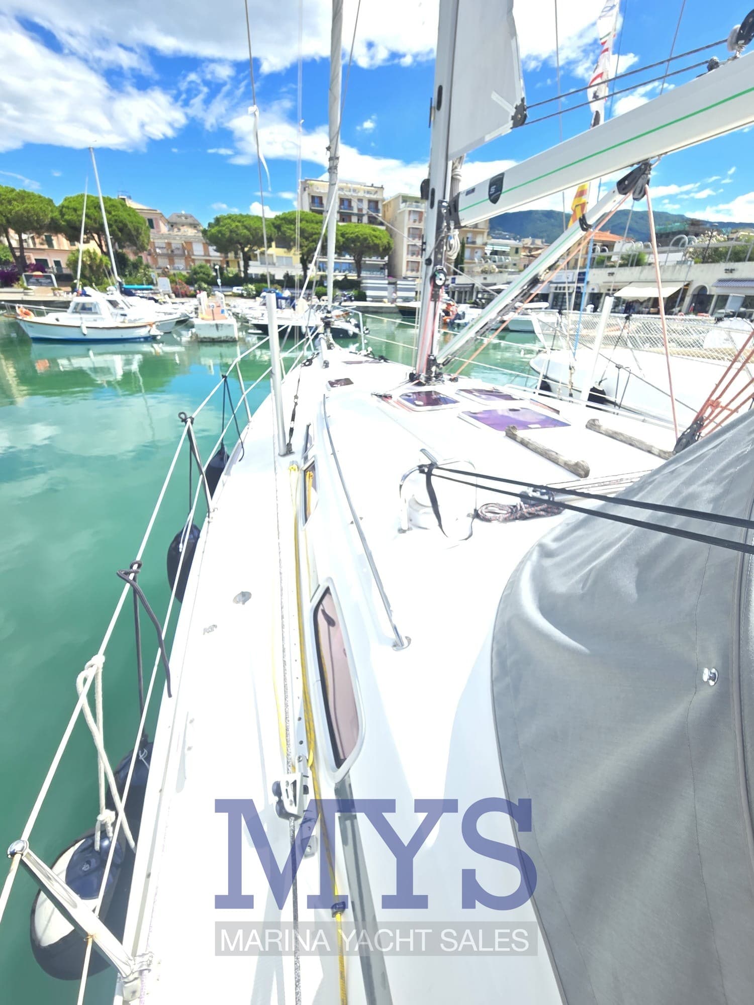 Bavaria 40 Cruiser usato - foto hero 3