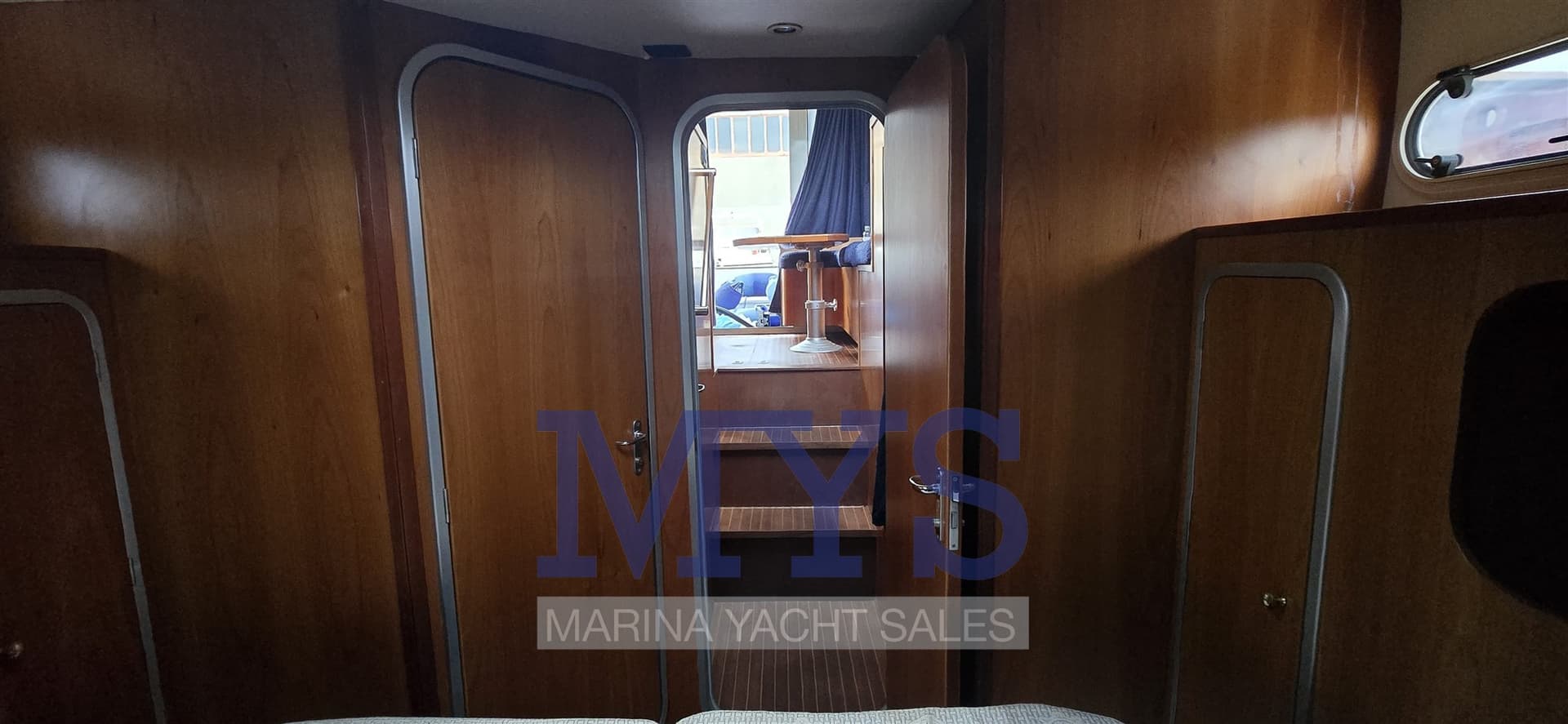 Nautica Po Sea World 31 Cabin usato - foto hero 14
