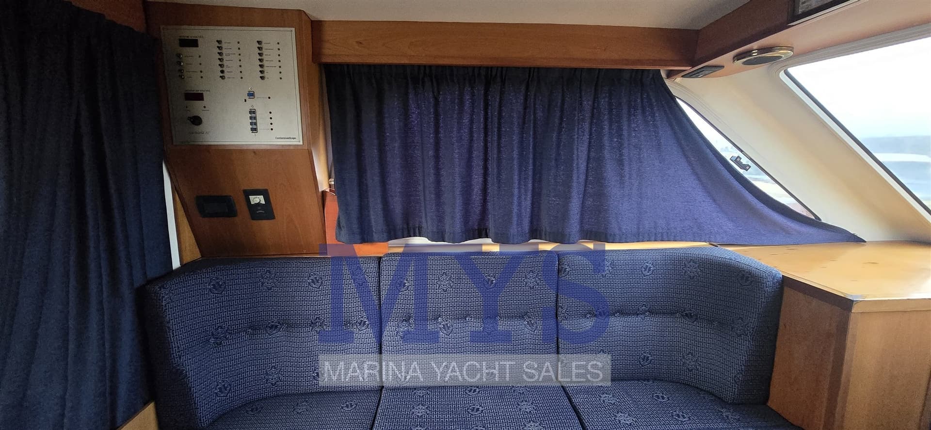 Nautica Po Sea World 31 Cabin usato - foto hero 12