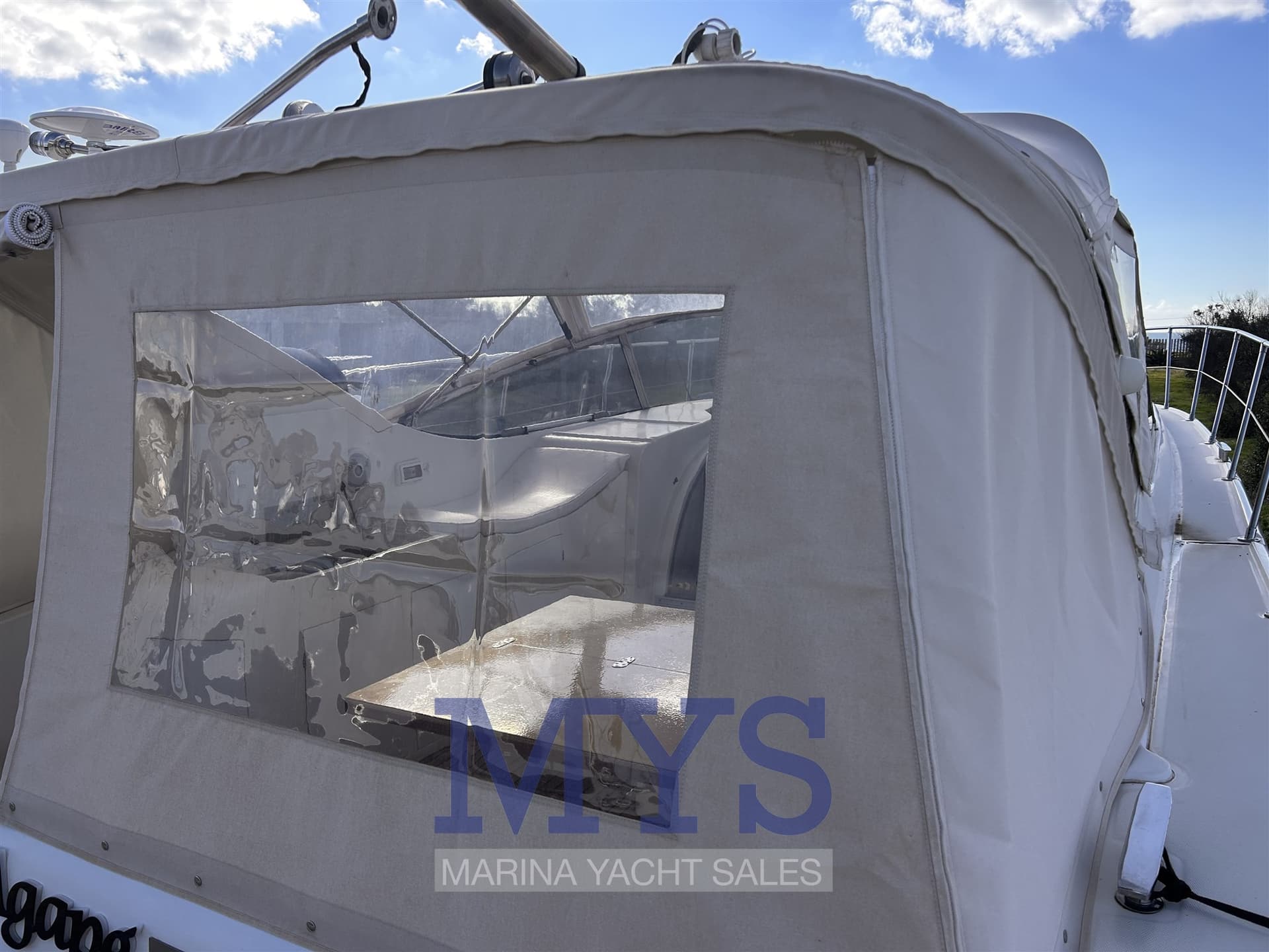 Innovazioni e Progetti Mira 37 - Deck View Innovazioni e Progetti Mira 37 - Deck View