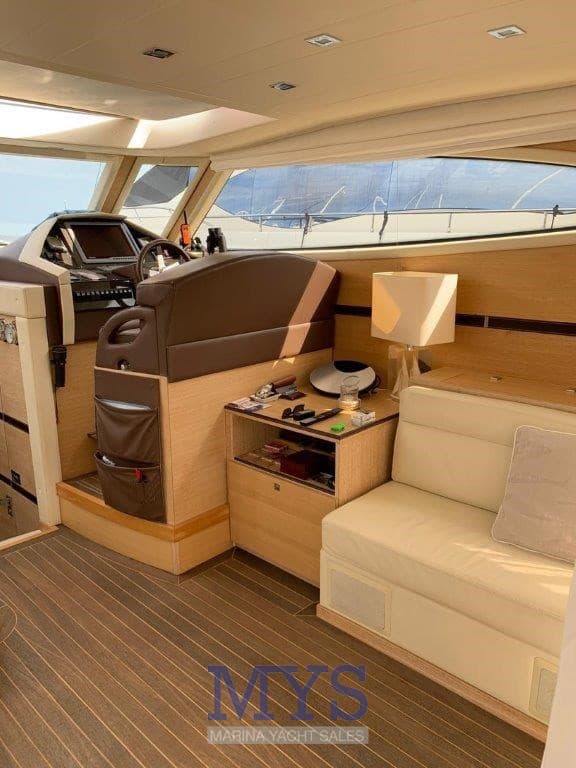 Master Yacht 52 HT used - hero image 11