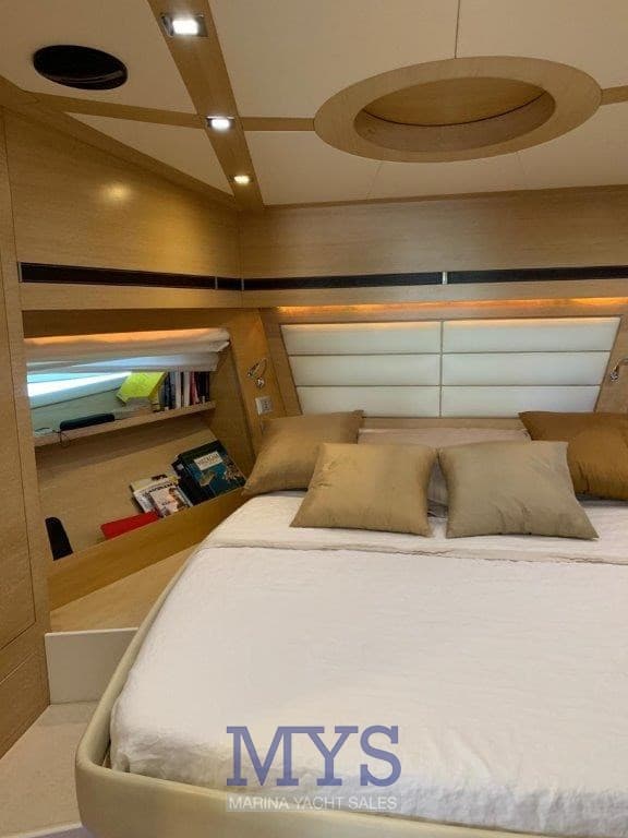 Master Yacht 52 HT used - hero image 17
