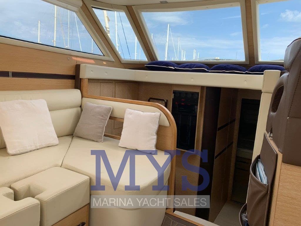 Master Yacht 52 HT used - hero image 13