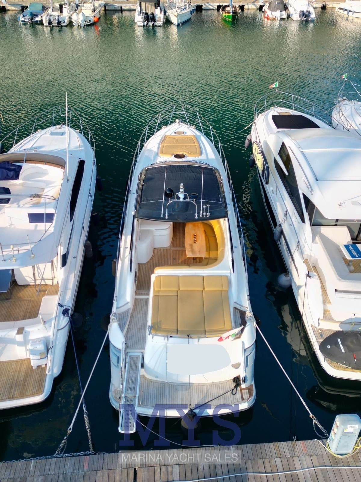 Princess Yachts V 48 - Interior View Princess Yachts V 48 - Interior View