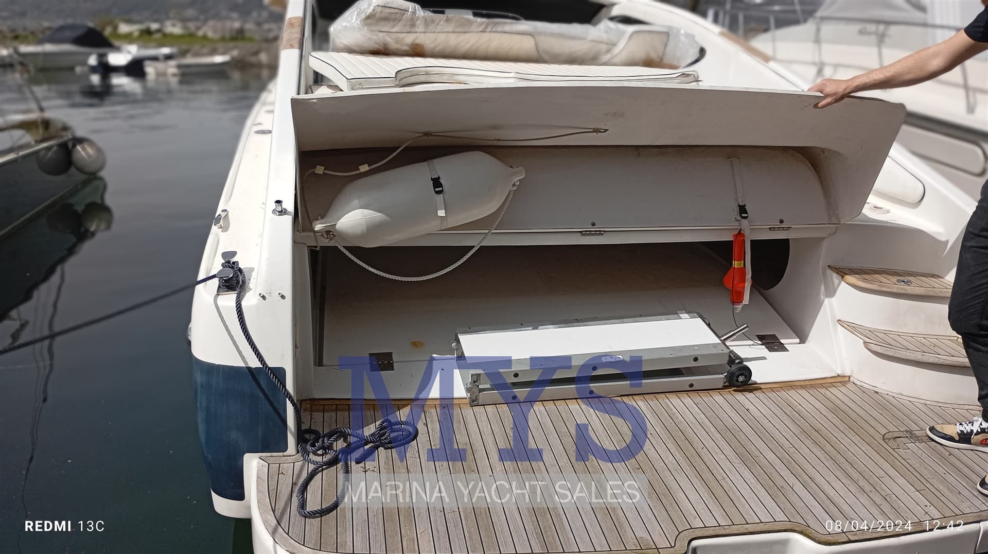 Abbate Bruno Primatist G 36 Open - Interior View Abbate Bruno Primatist G 36 Open - Interior View