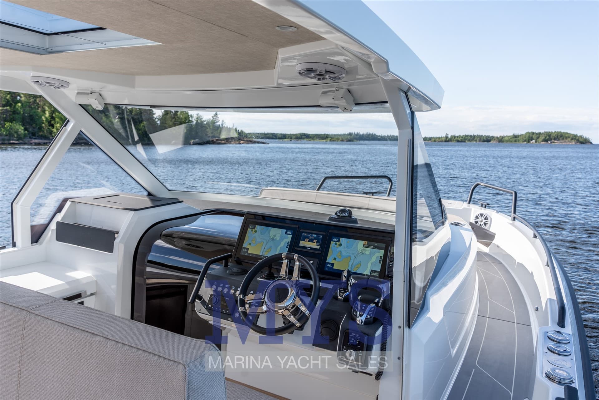 QUARKEN 35 SPORT TOURER usato - foto hero 9