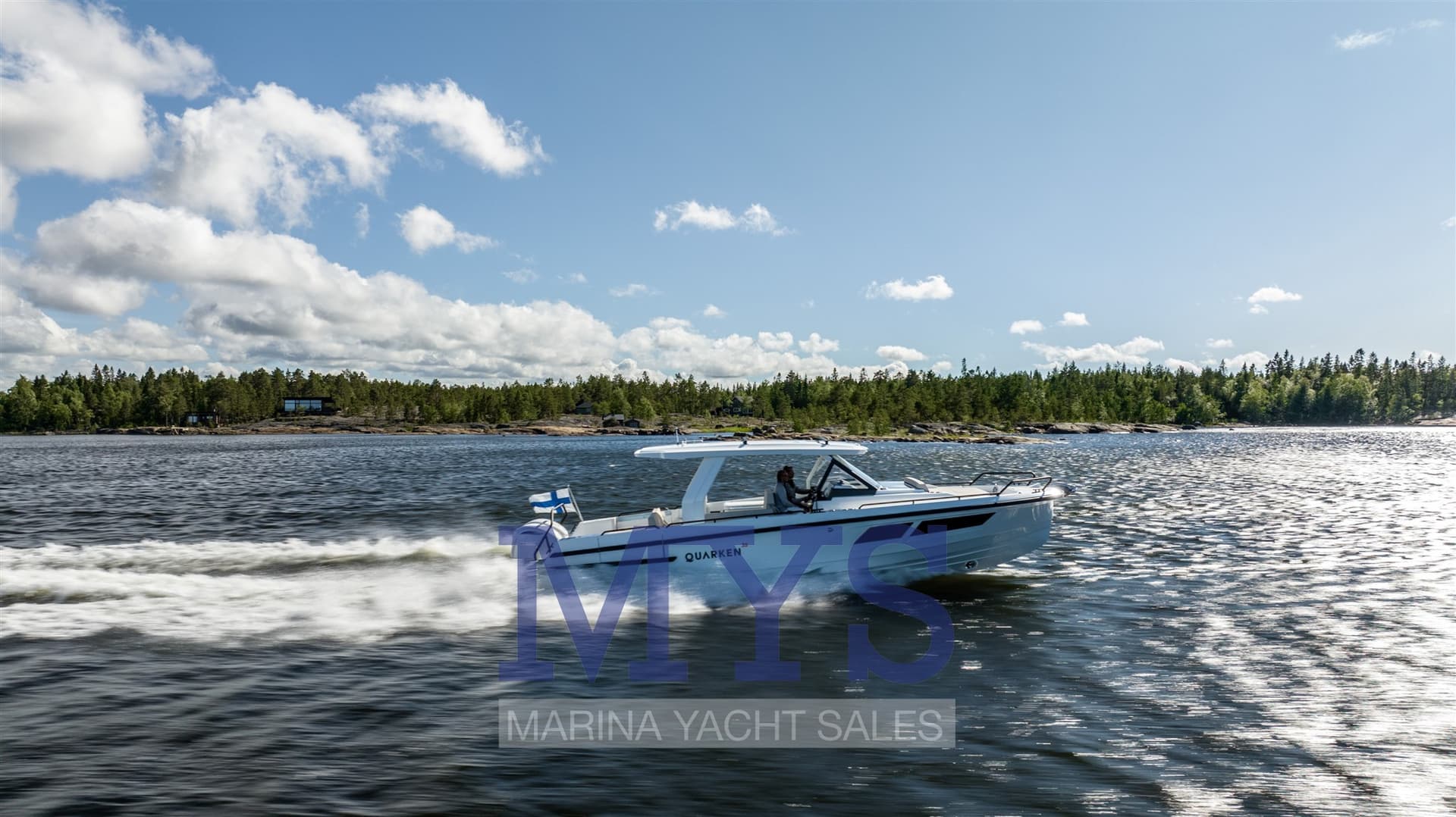 Quarken 35 Sport Tourer - Interior View Quarken 35 Sport Tourer - Interior View