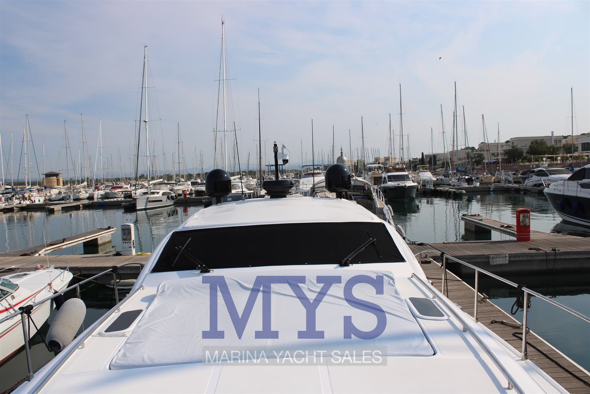 Pershing Pershing 54' - Interior View Pershing Pershing 54' - Interior View