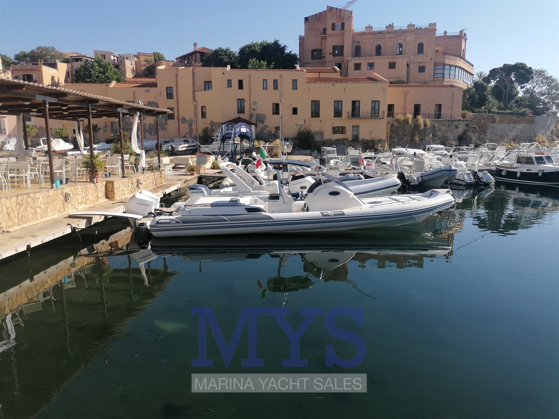 Altamarea Wave 35 - Main View Altamarea Wave 35 - Main View