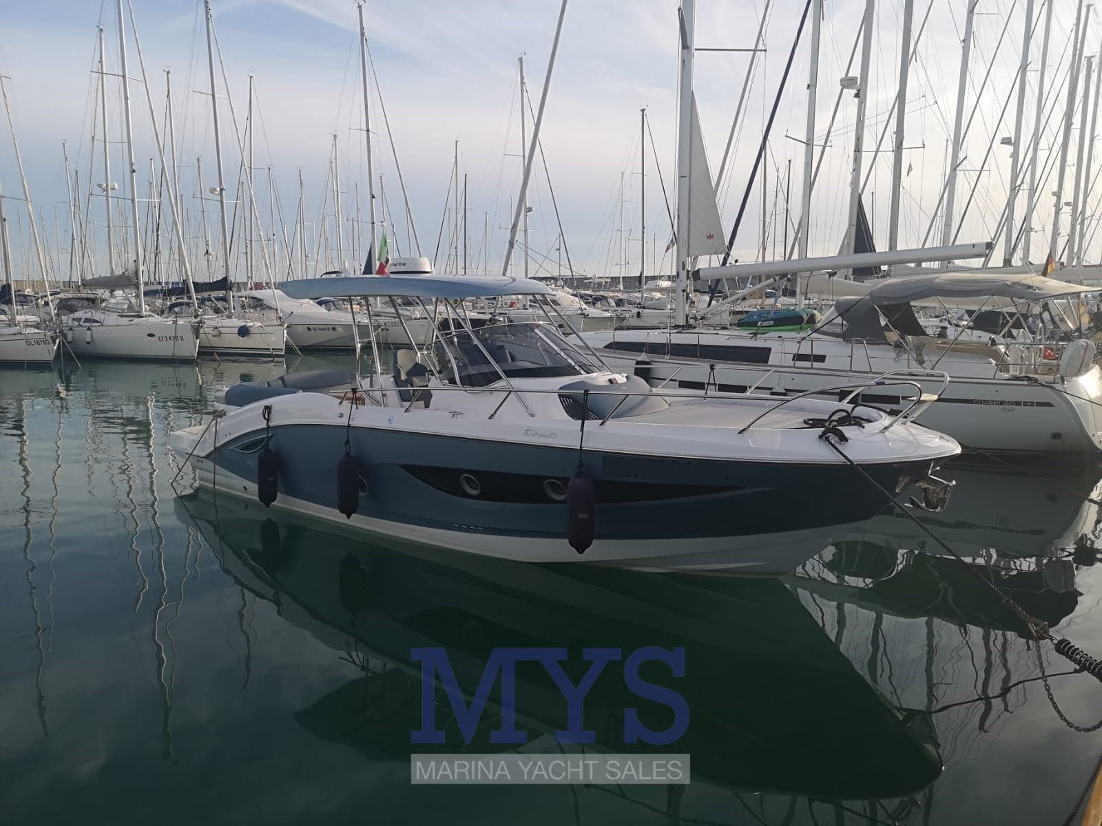 Sessa Marine KEY LARGO 34 IB usato - vista principale