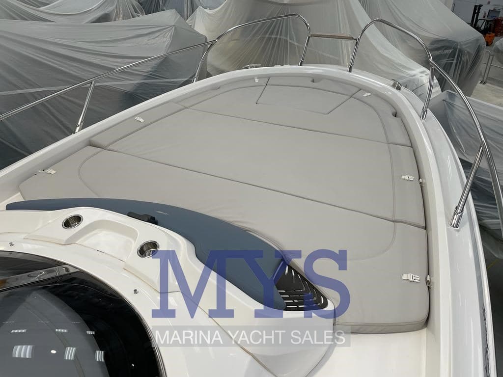 Sessa Marine KEY LARGO 34 IB usato - foto hero 10