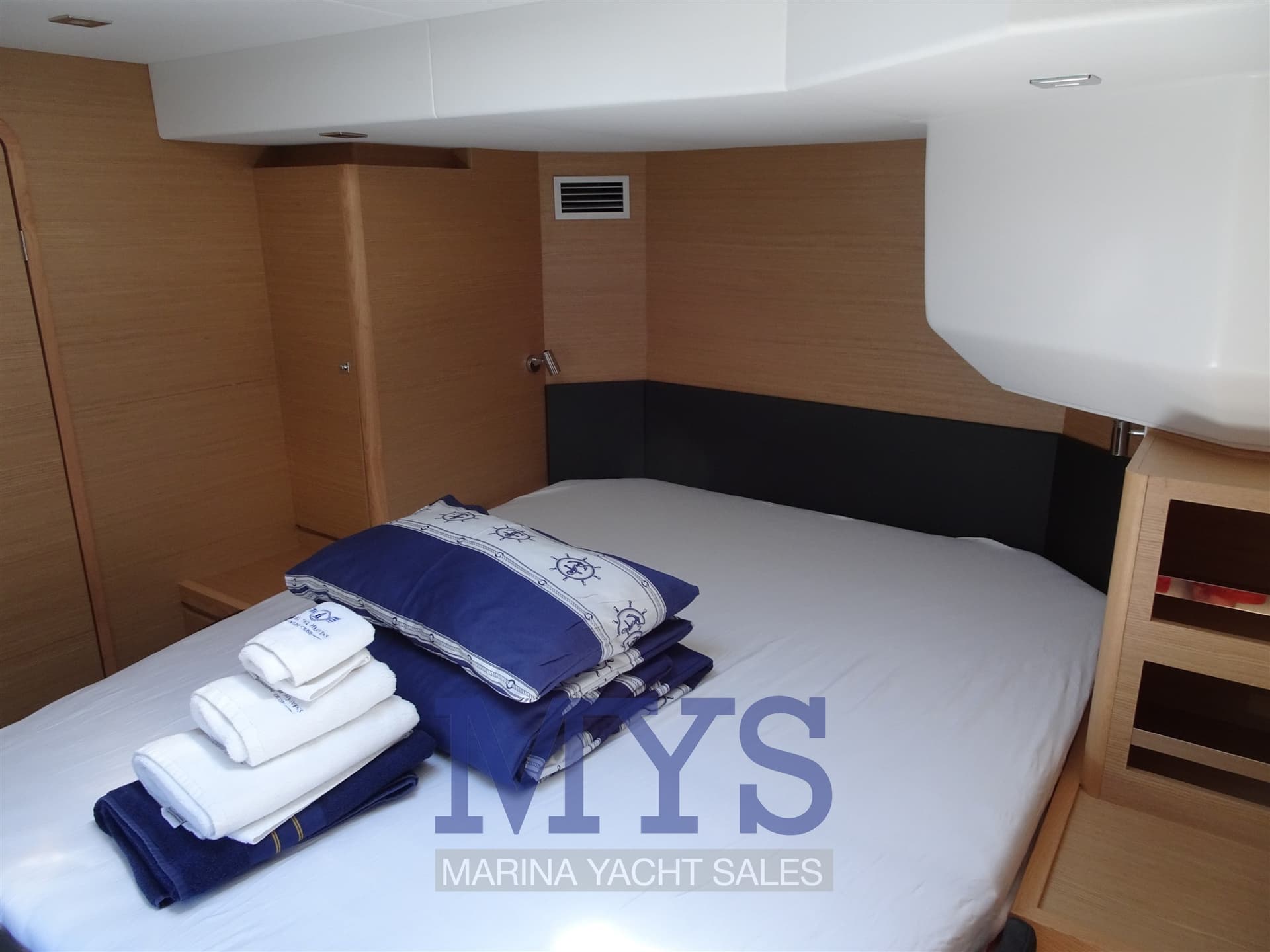 Dufour Catamarans 48 usato - foto hero 18