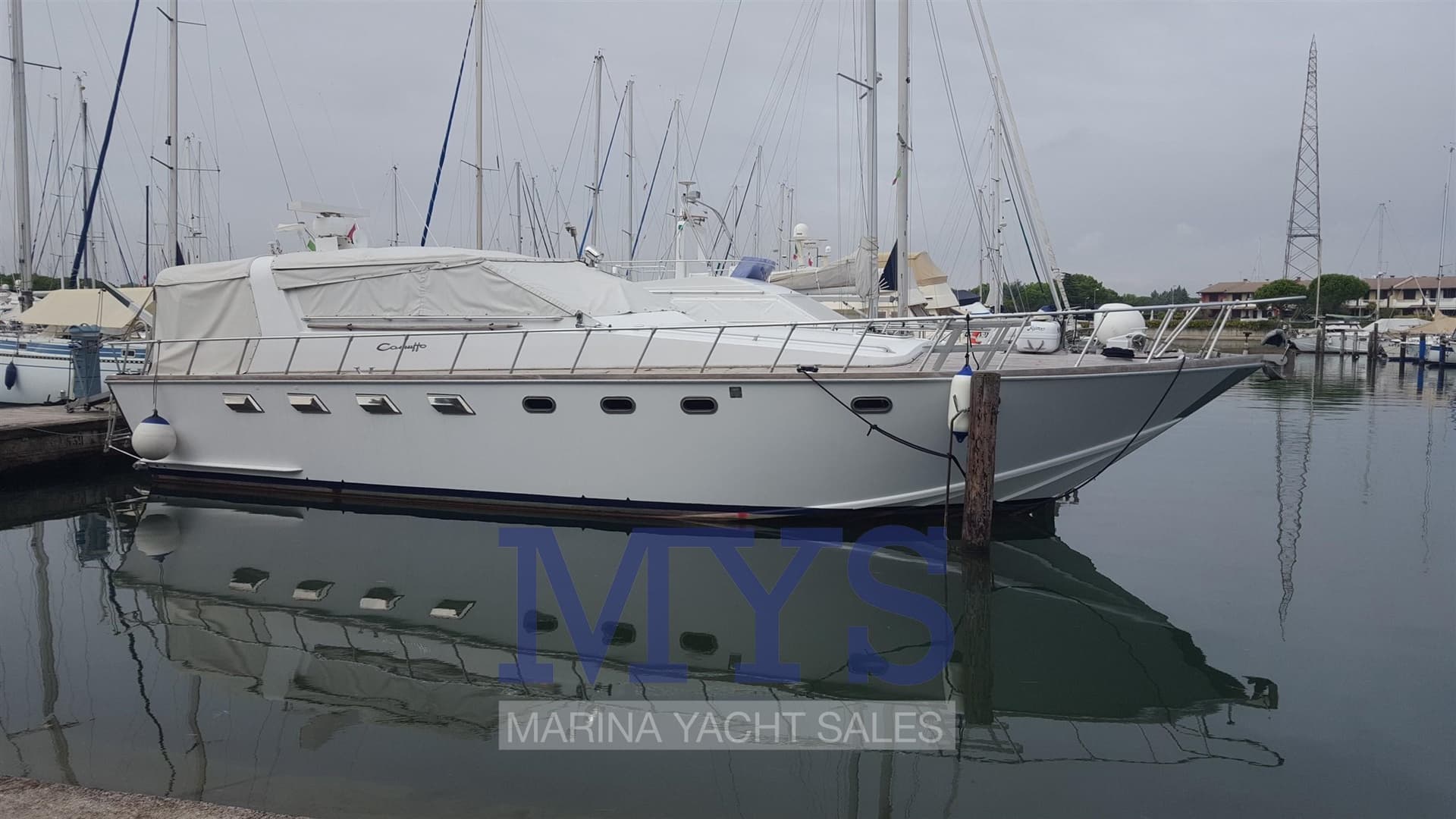 Camuffo 45 C - Detail View 1 Camuffo 45 C - Detail View 1