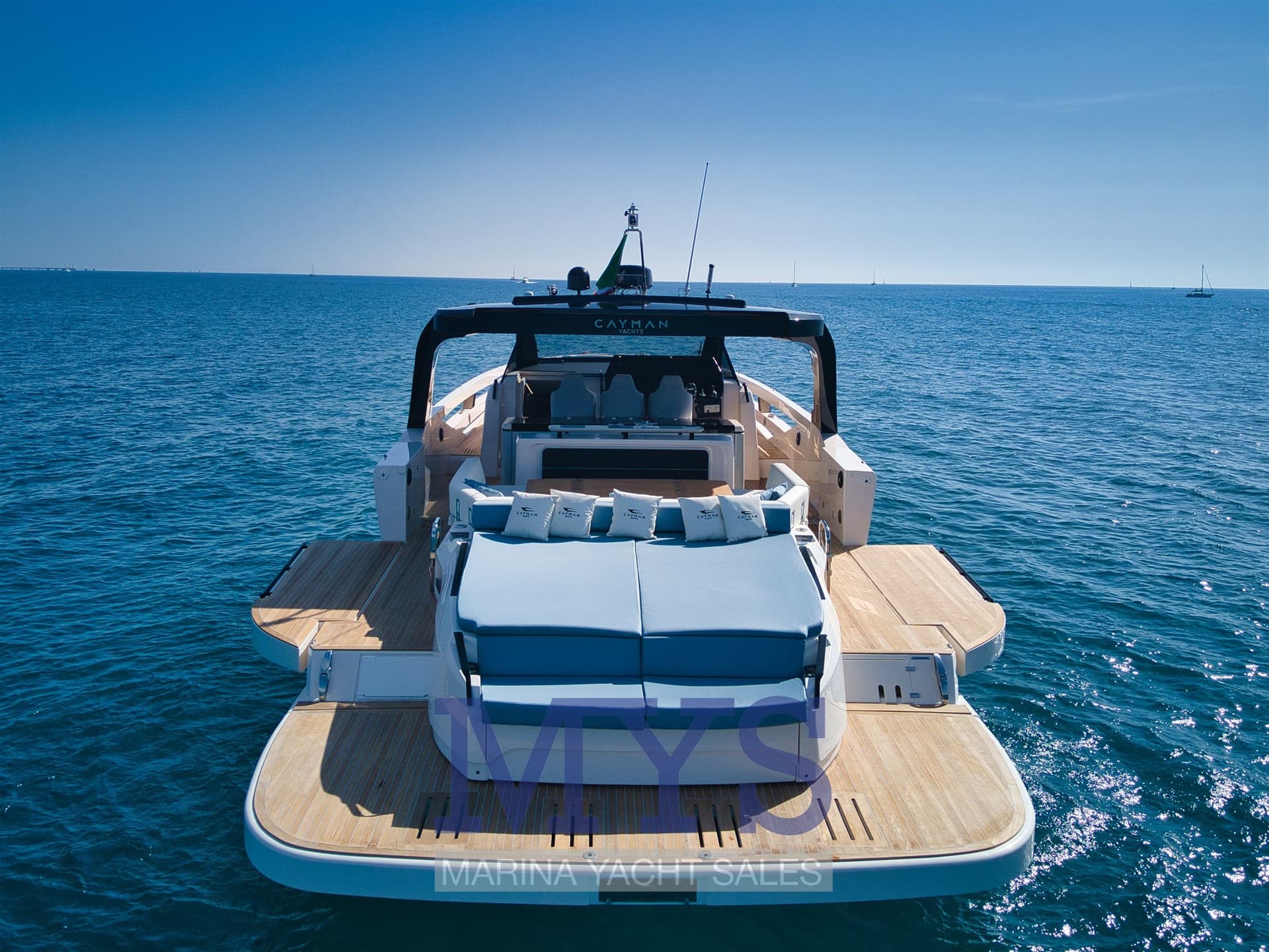 Cayman Yacht 540 Wa New - Deck View Cayman Yacht 540 Wa New - Deck View