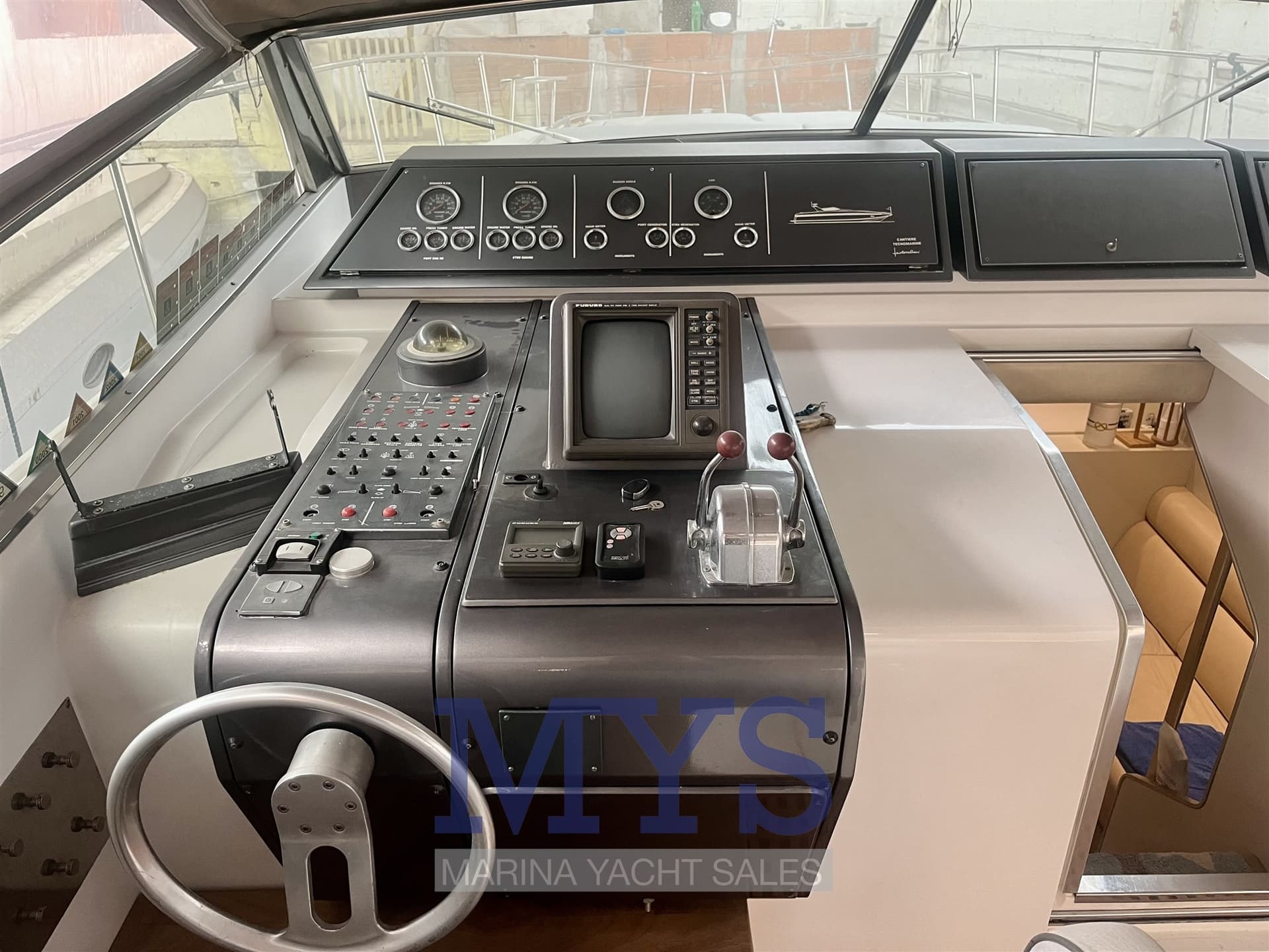 Tecnomarine T 50 - Interior View Tecnomarine T 50 - Interior View