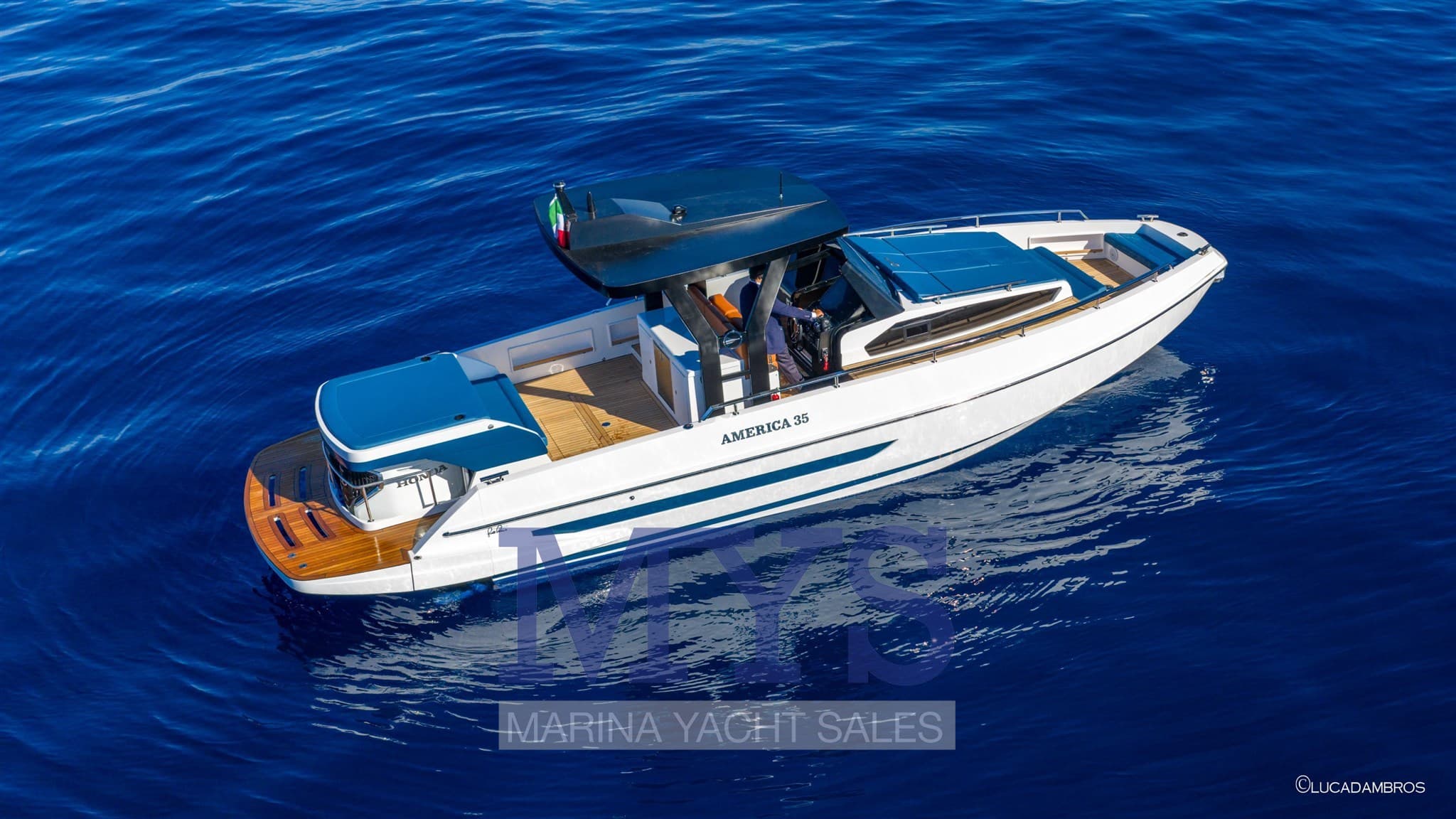 Echo America 35 - Main View Echo America 35 - Main View