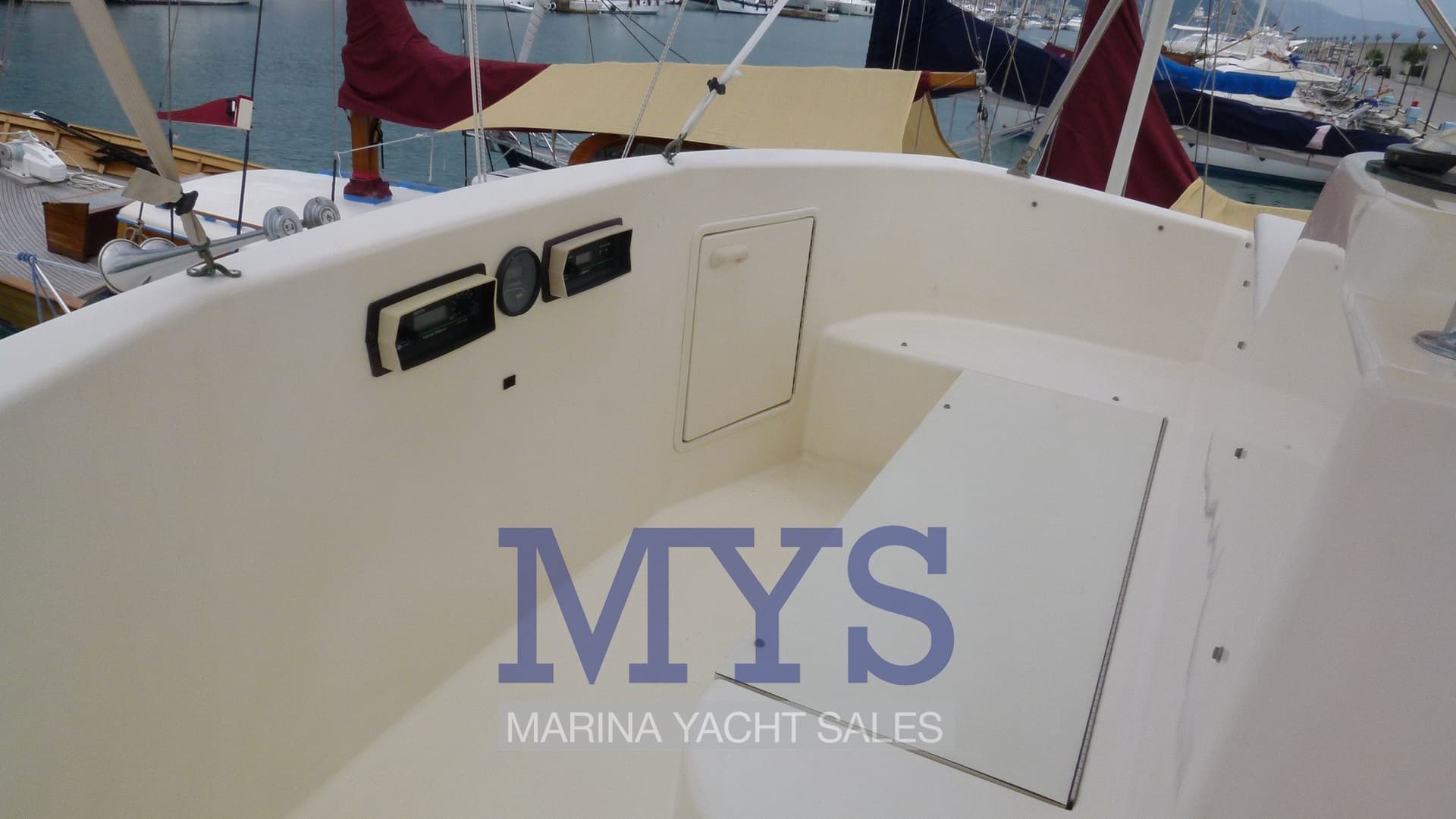 Ocean Yachts 42 Super Sport - Interior View Ocean Yachts 42 Super Sport - Interior View