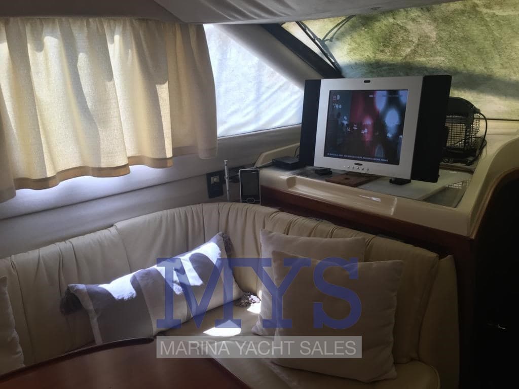 Galeon 330 Fly d'occasion - image hero 8