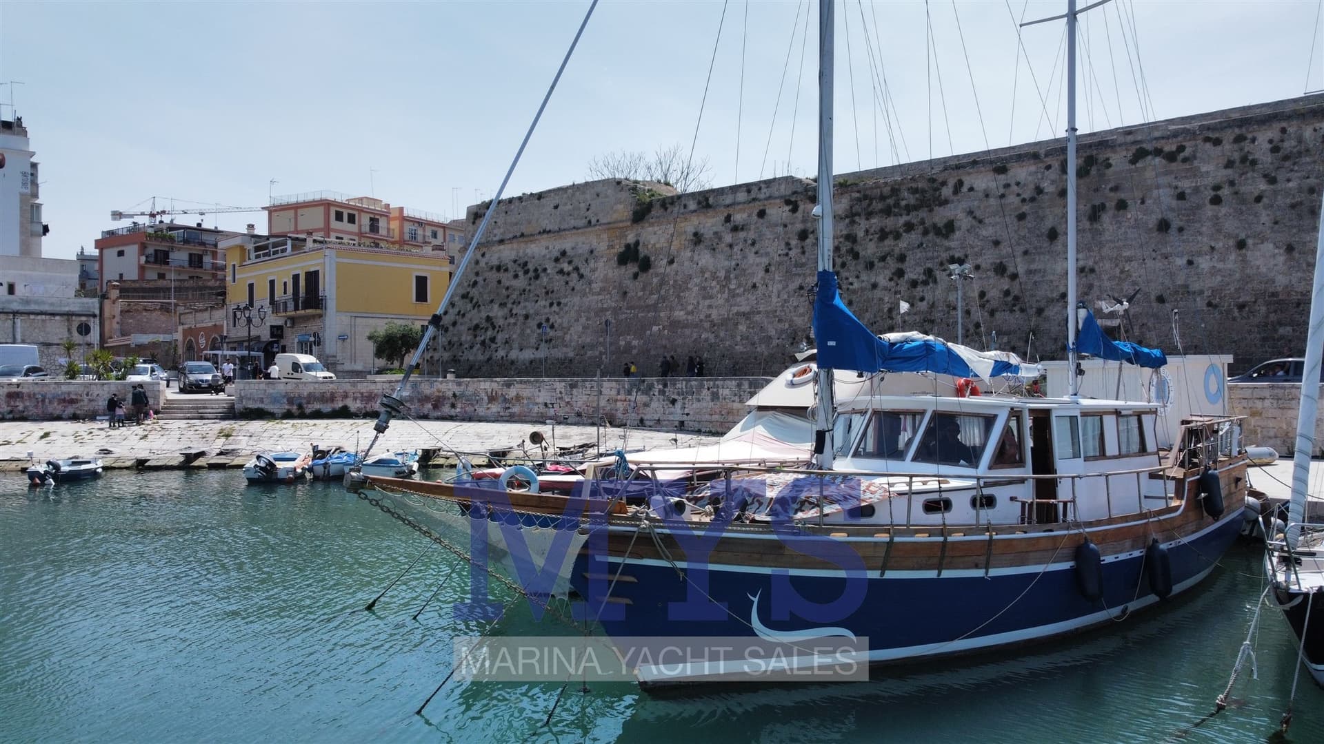 Fiumicino Ketch - Interior View Fiumicino Ketch - Interior View