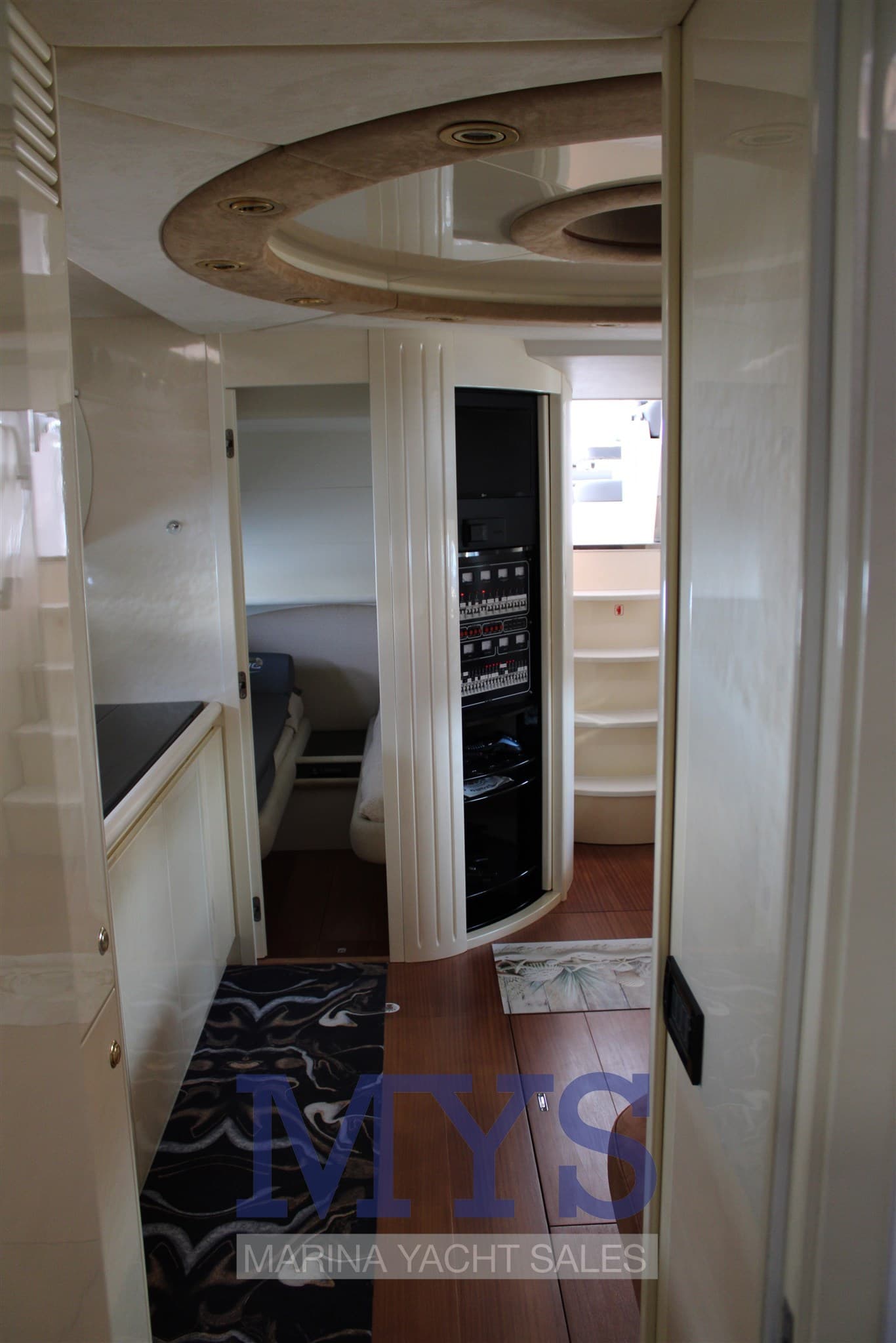 Pershing Pershing 54' used - hero image 17