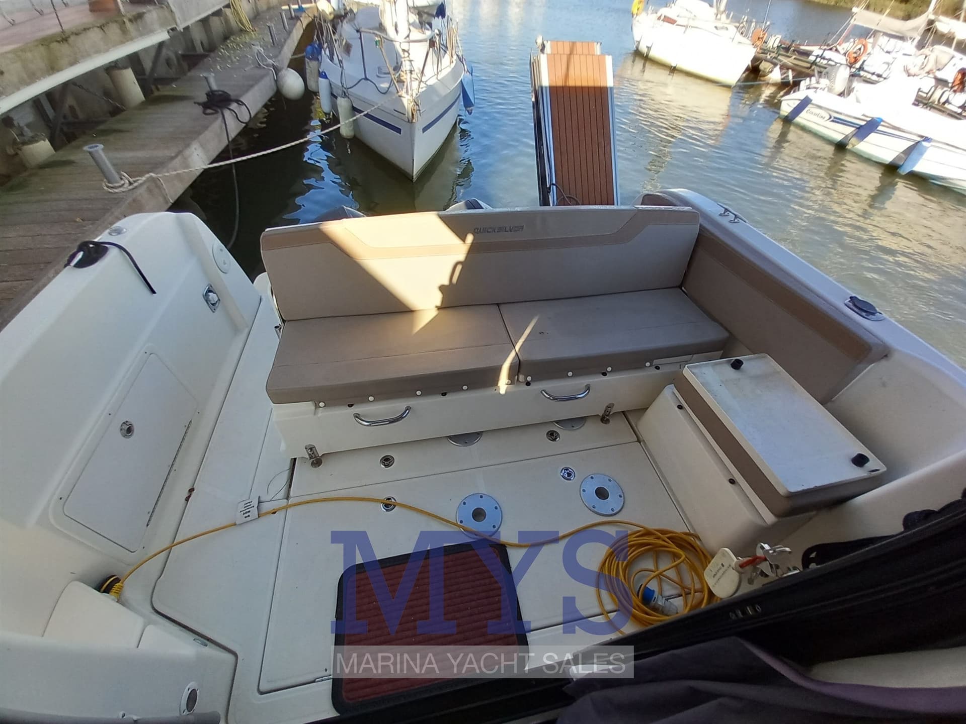 Quicksilver 905 Weekend usato - foto hero 5