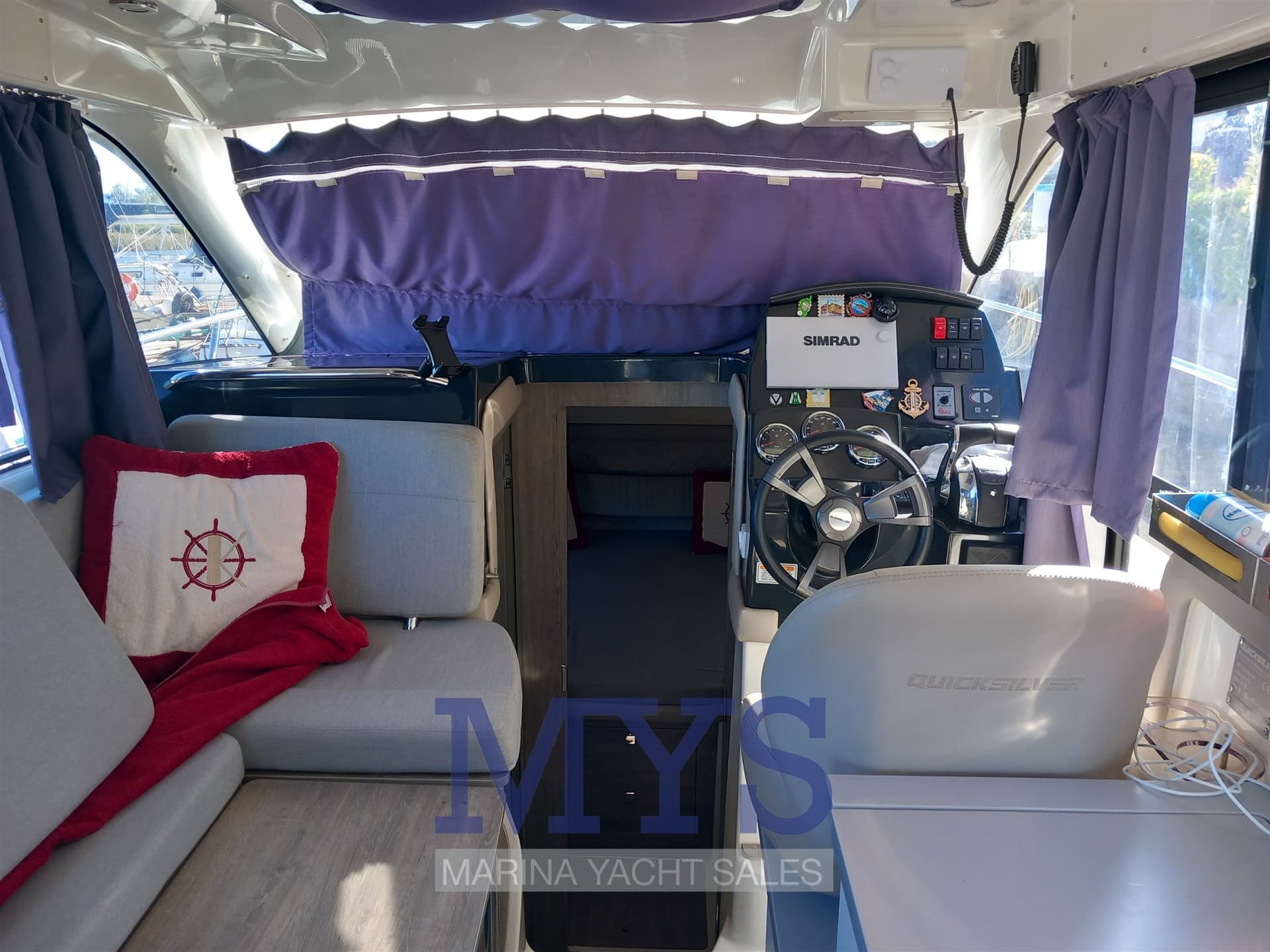 Quicksilver 905 Weekend usato - foto hero 10