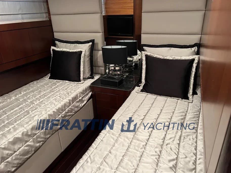 Mangusta Yachts 92 gebraucht - Hauptbild 13