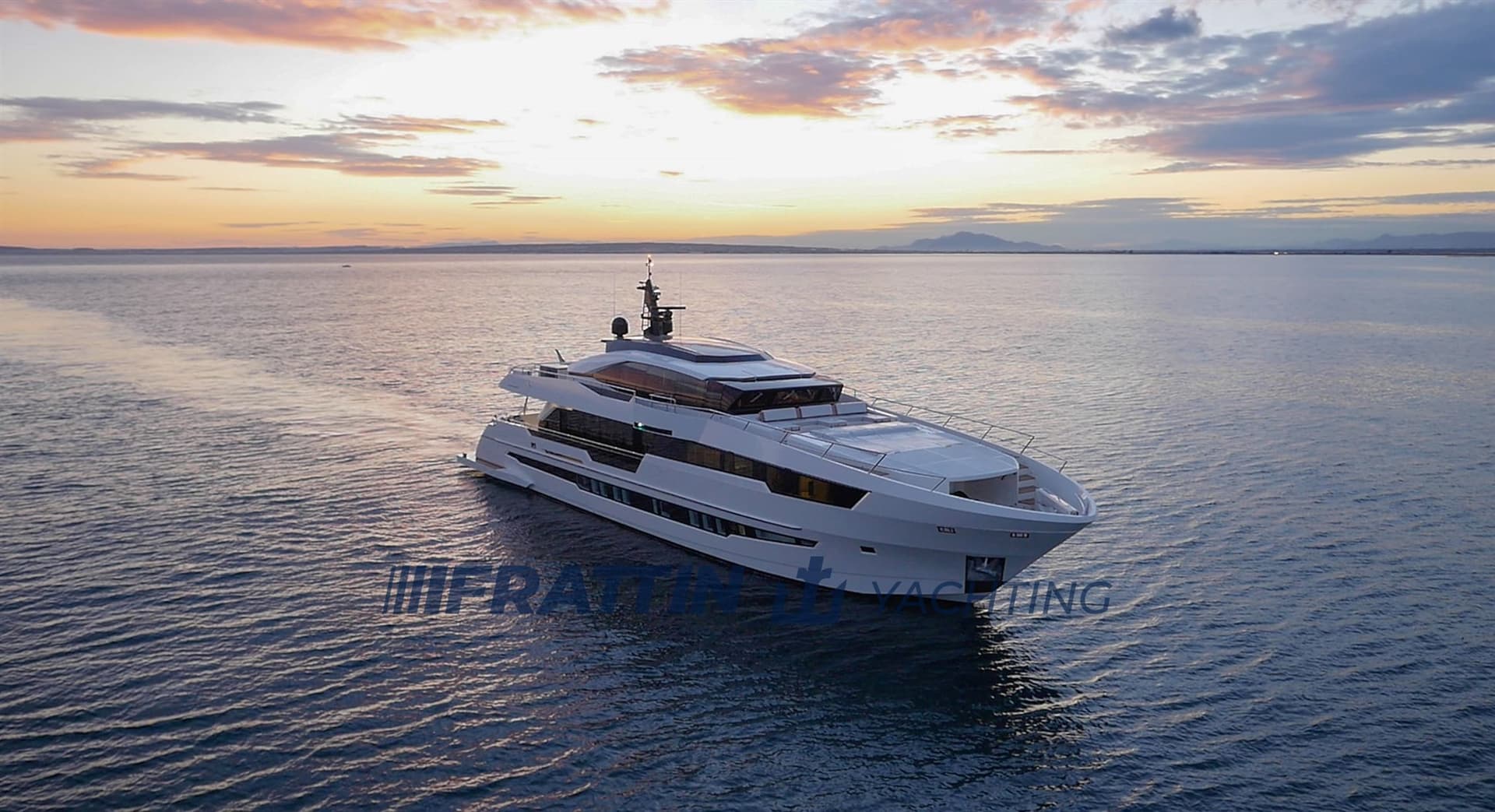 Astondoa 110 Century - Main View Astondoa 110 Century - Main View