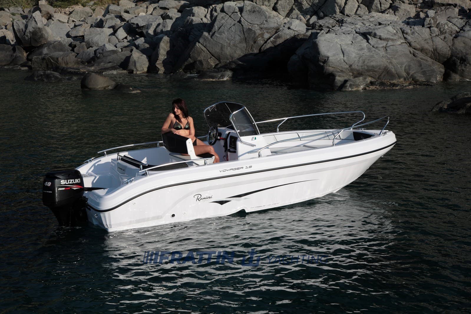 Ranieri International Voyager 19 S - Deck View Ranieri International Voyager 19 S - Deck View