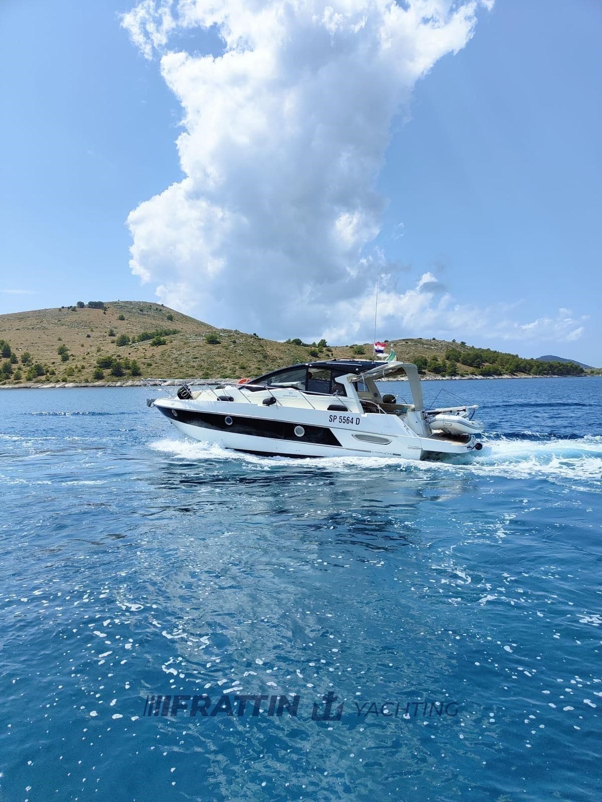 Cranchi M38 Ht - Main View Cranchi M38 Ht - Main View