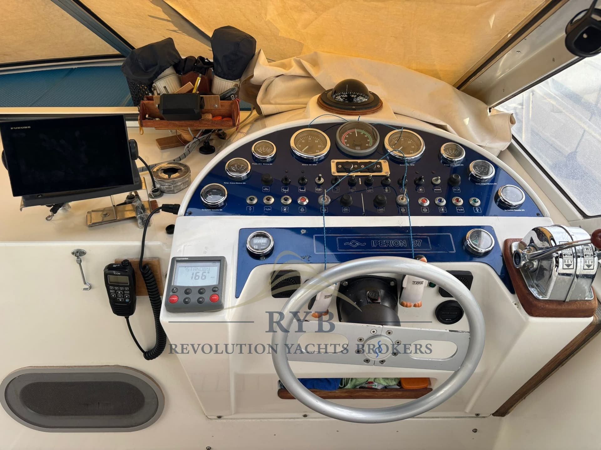 Comar Iperion 37 usato - dettaglio 4